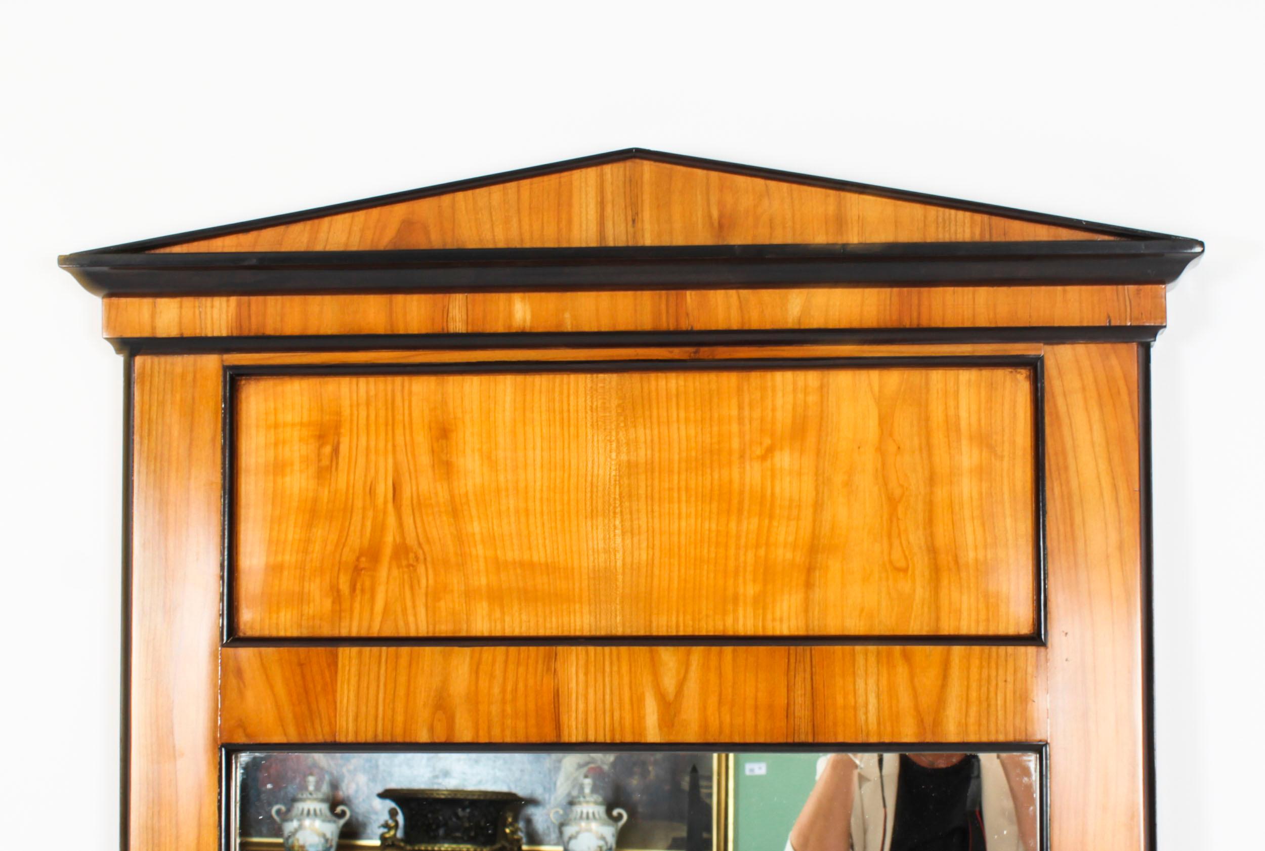 Ancienne console/table à cartes Biedermeier Maserbirch et miroir 19ème siècle en vente 12
