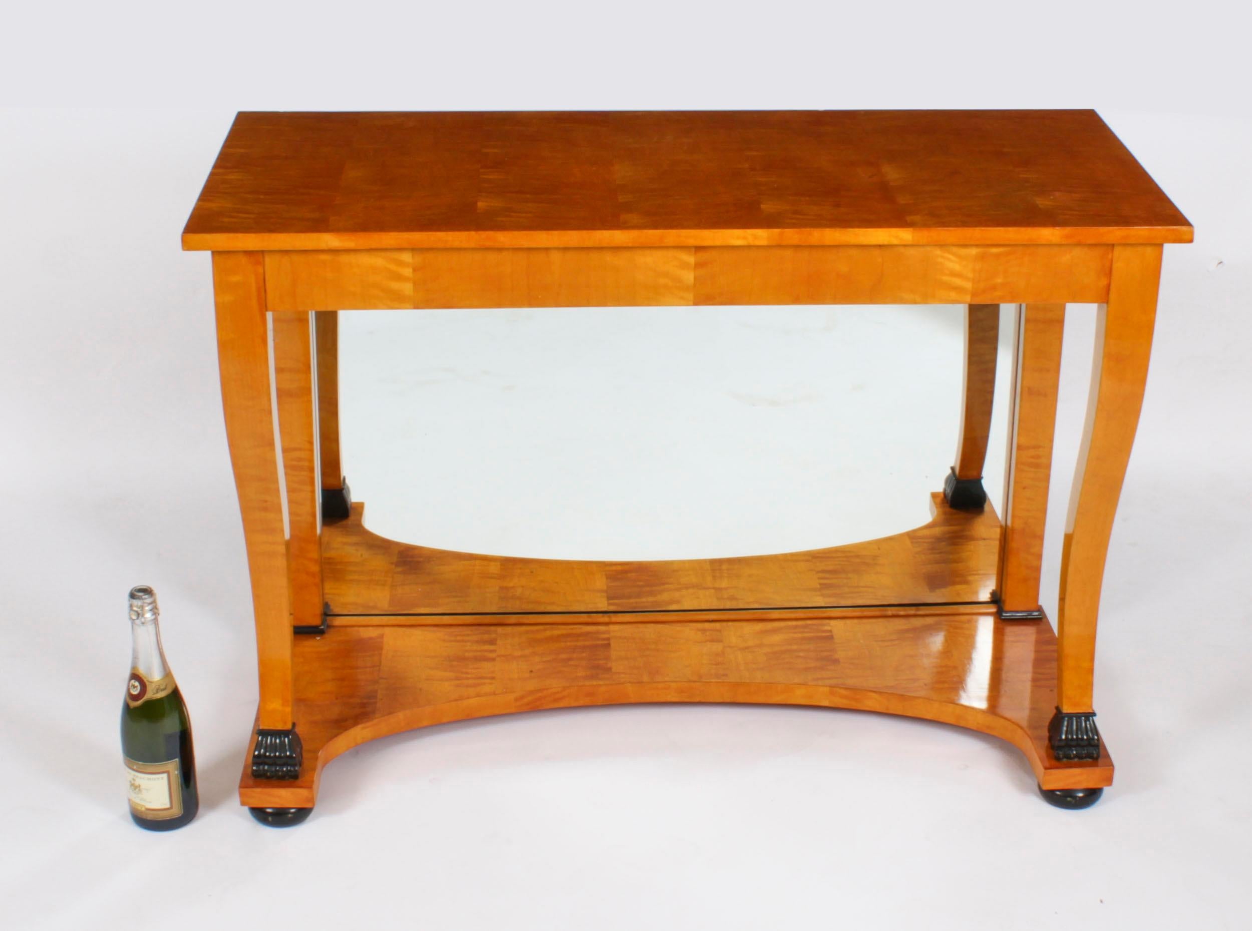 Ancienne table console Biedermeier Maserbirch du 19ème siècle en vente 3
