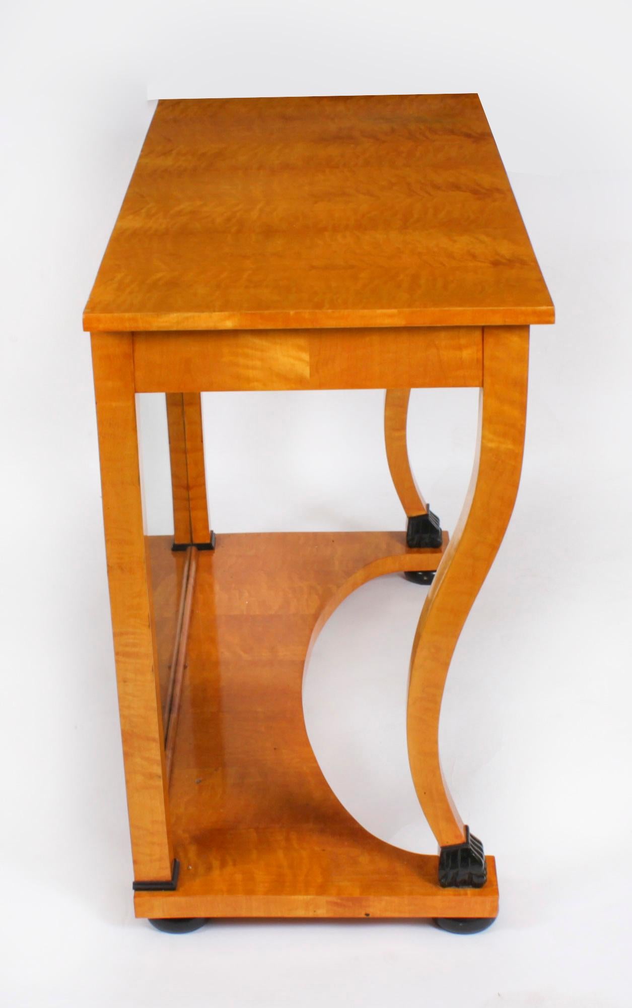 Ancienne table console Biedermeier Maserbirch du 19ème siècle en vente 1