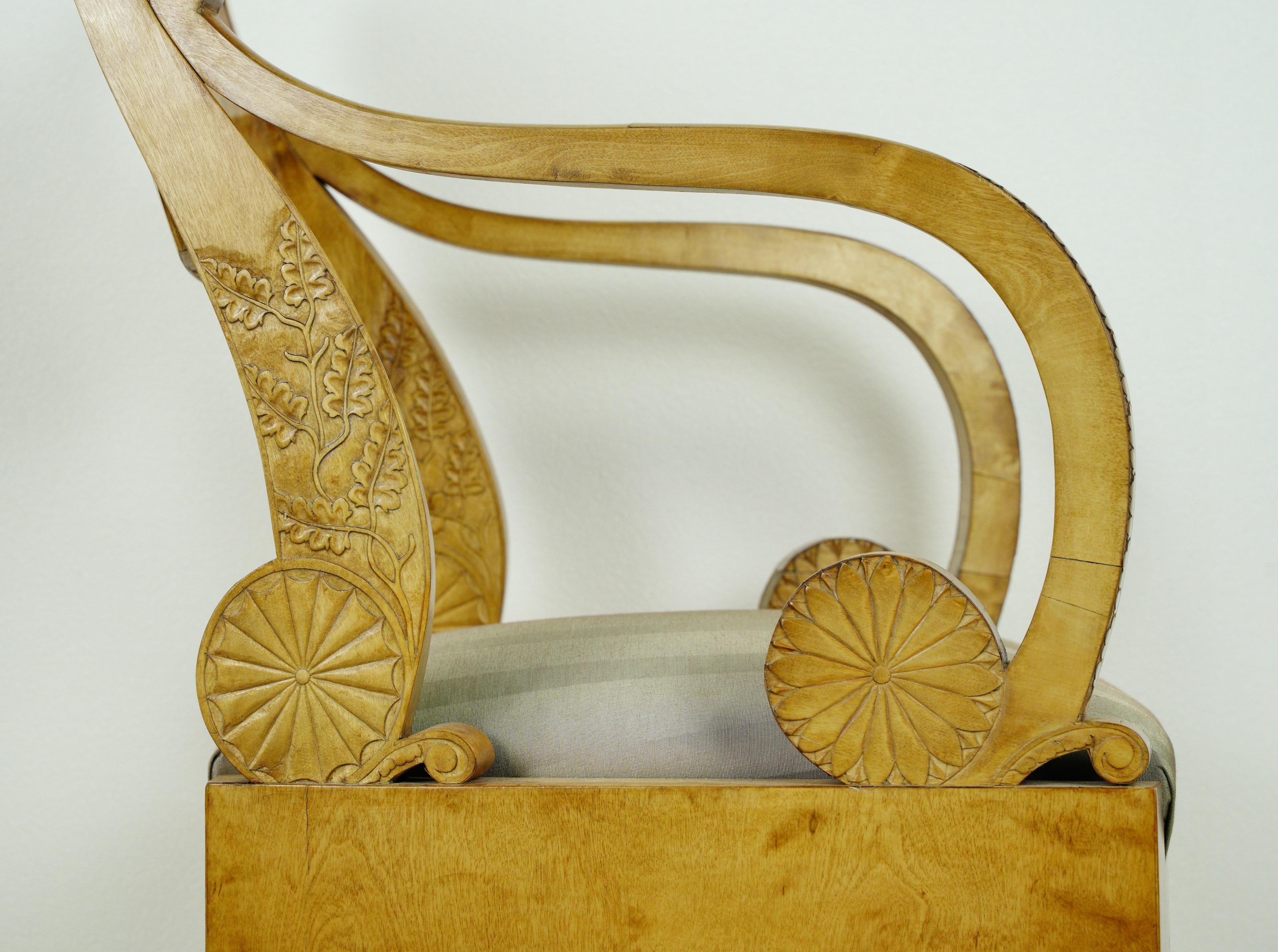 Antique Biedermeier Period Maple Chairs & Tea Table Set For Sale 5