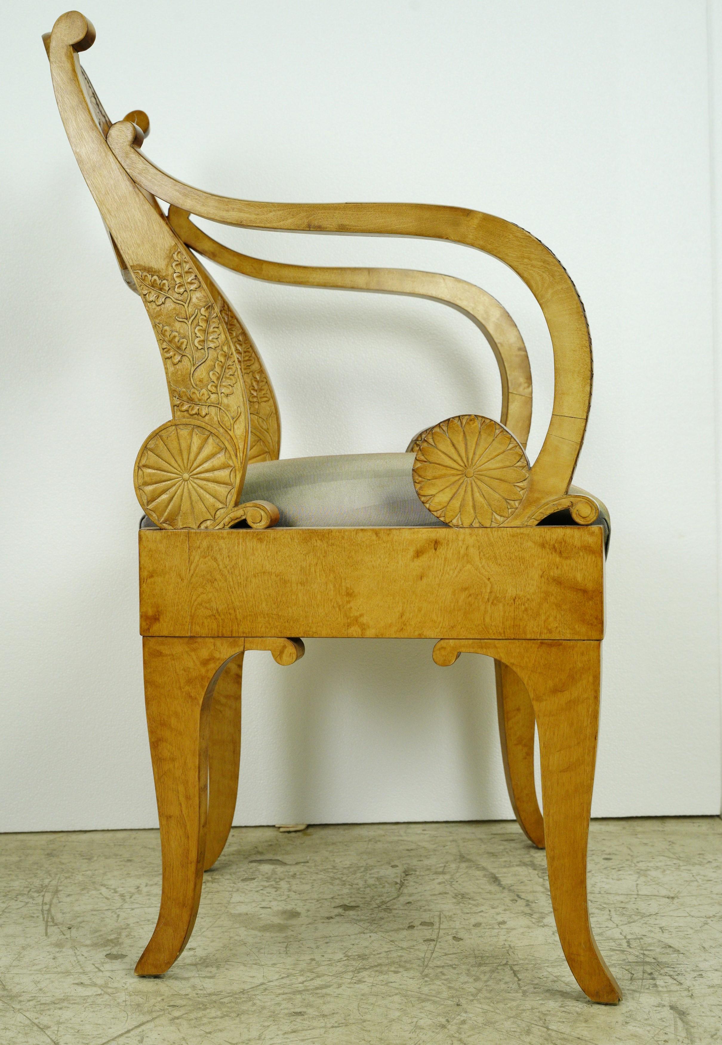 Antique Biedermeier Period Maple Chairs & Tea Table Set For Sale 3