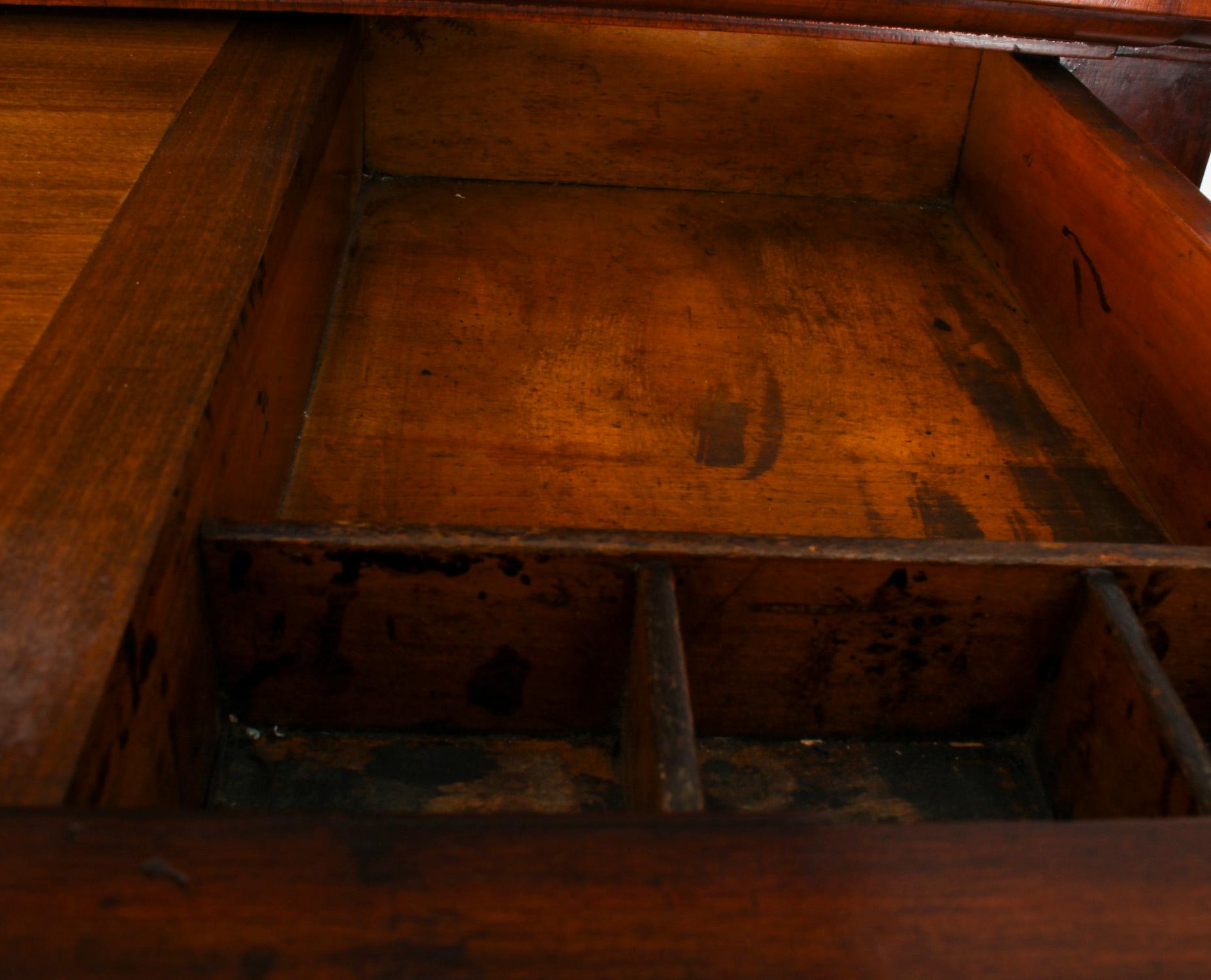 Antique Biedermeier Secretaire Chest Secretaire Abattant 19th C For Sale 10