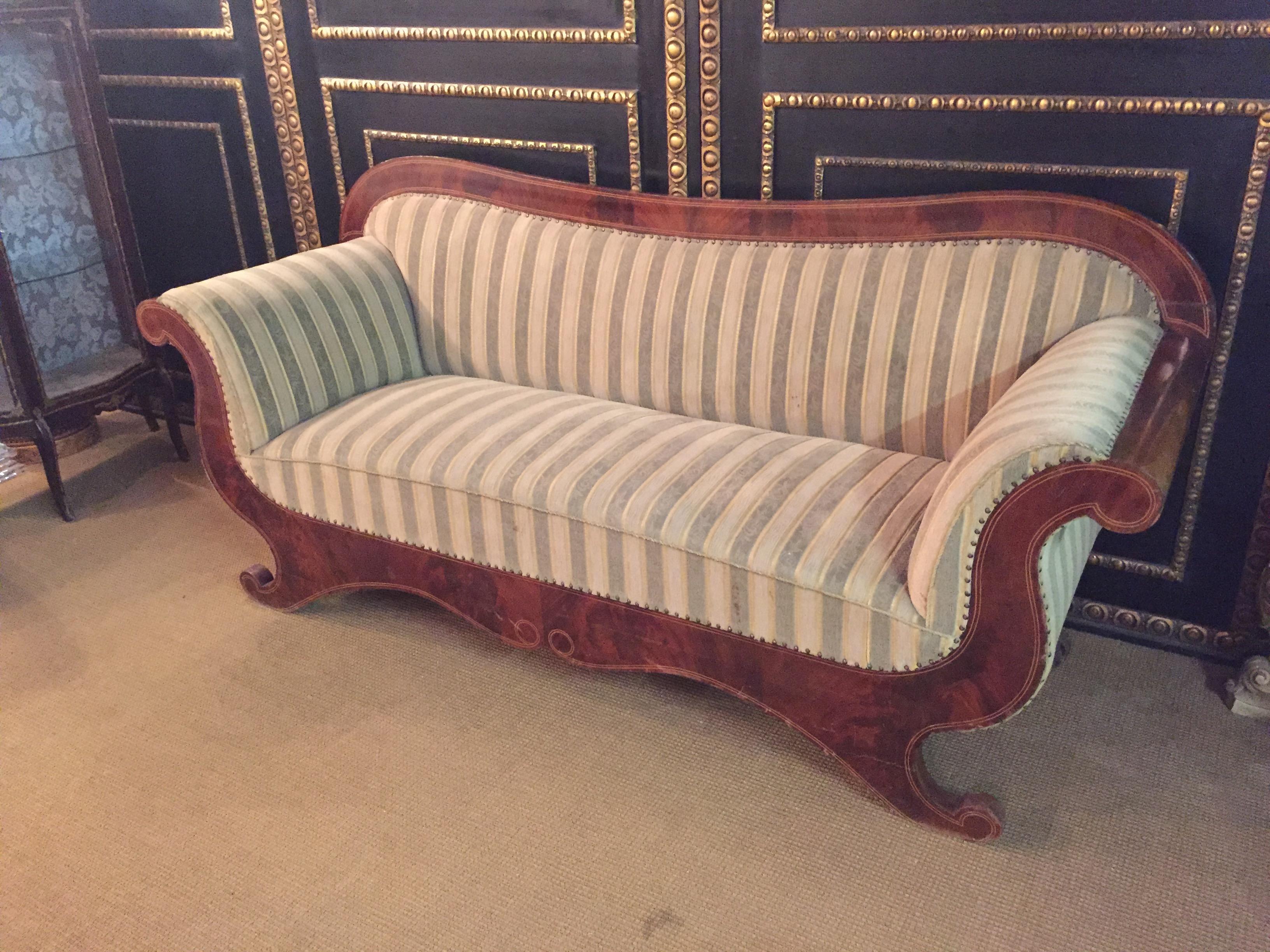 sofa biedermeier