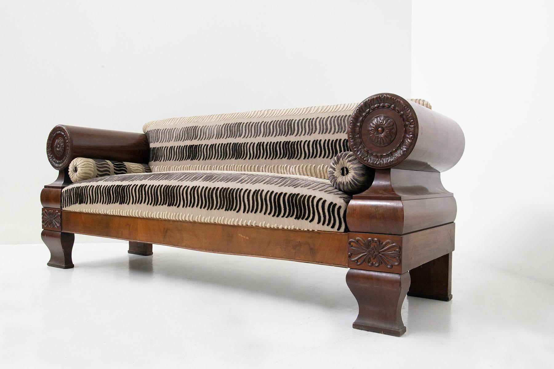 Neoclassical Antique Biedermeier Sofa Made of Velvet Fabric and Carved Wood For Sale