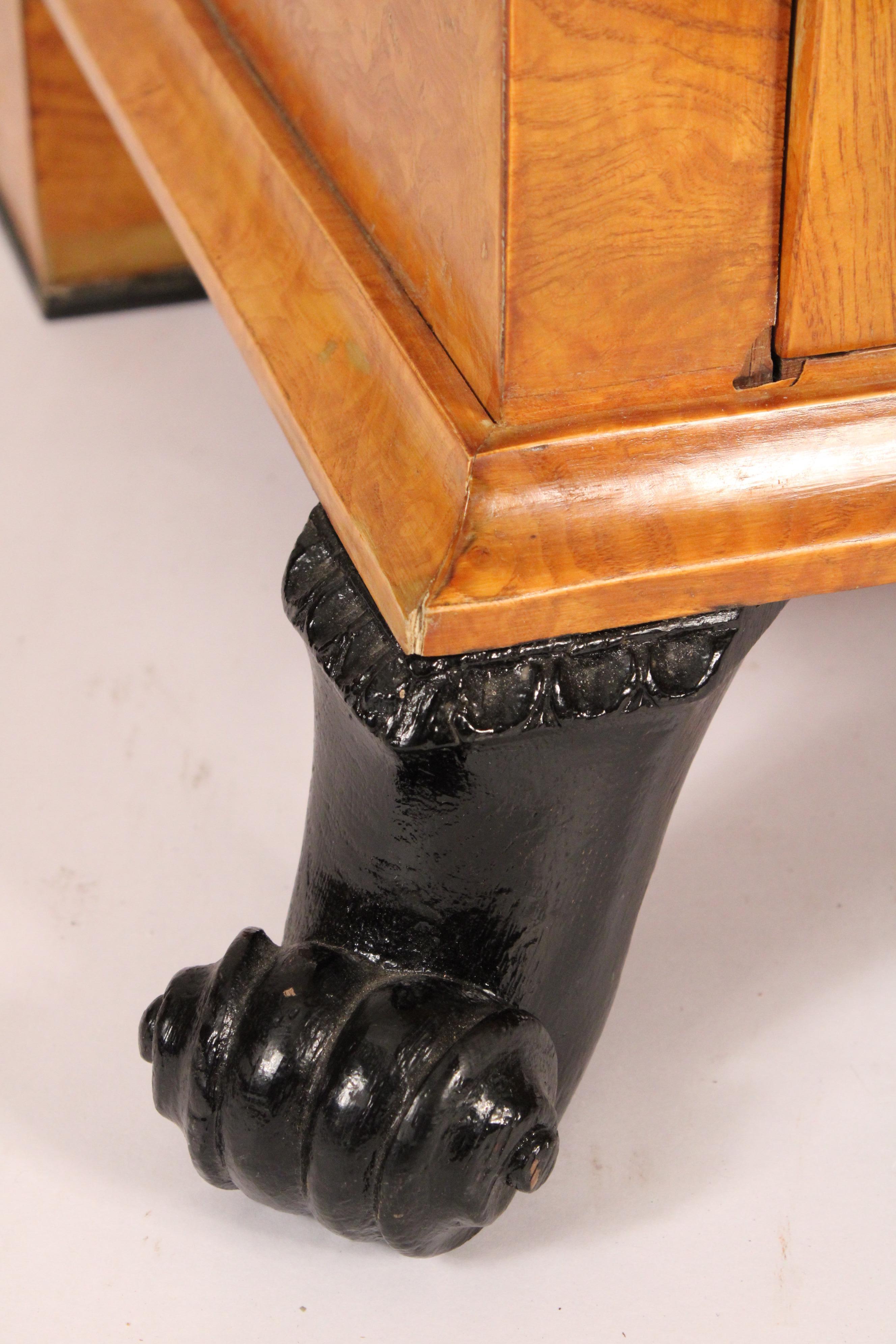 Antico cassettone in betulla in stile Biedermeier in vendita 3