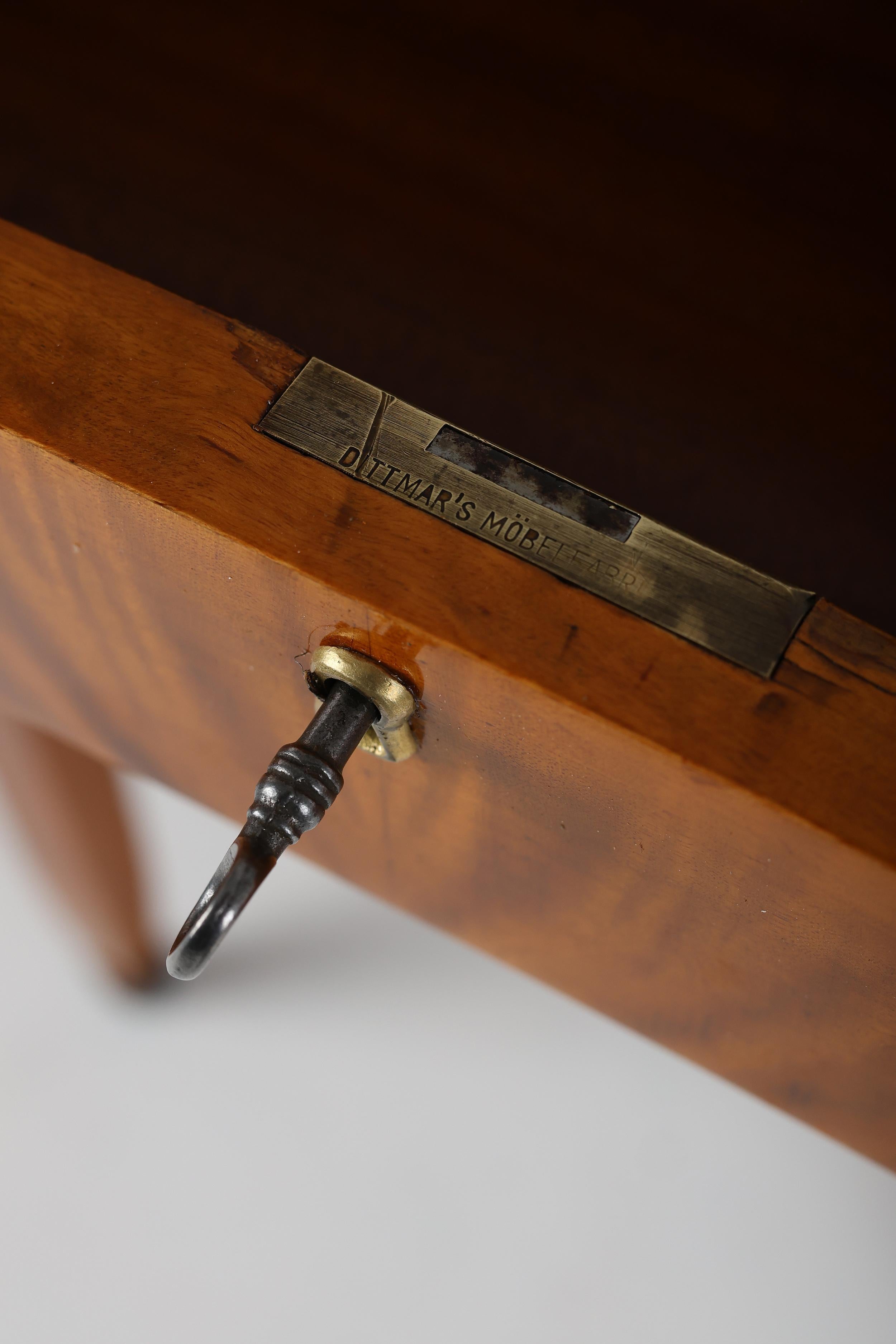 Antiker Schreibtisch im Biedermeier-Stil im Angebot 4