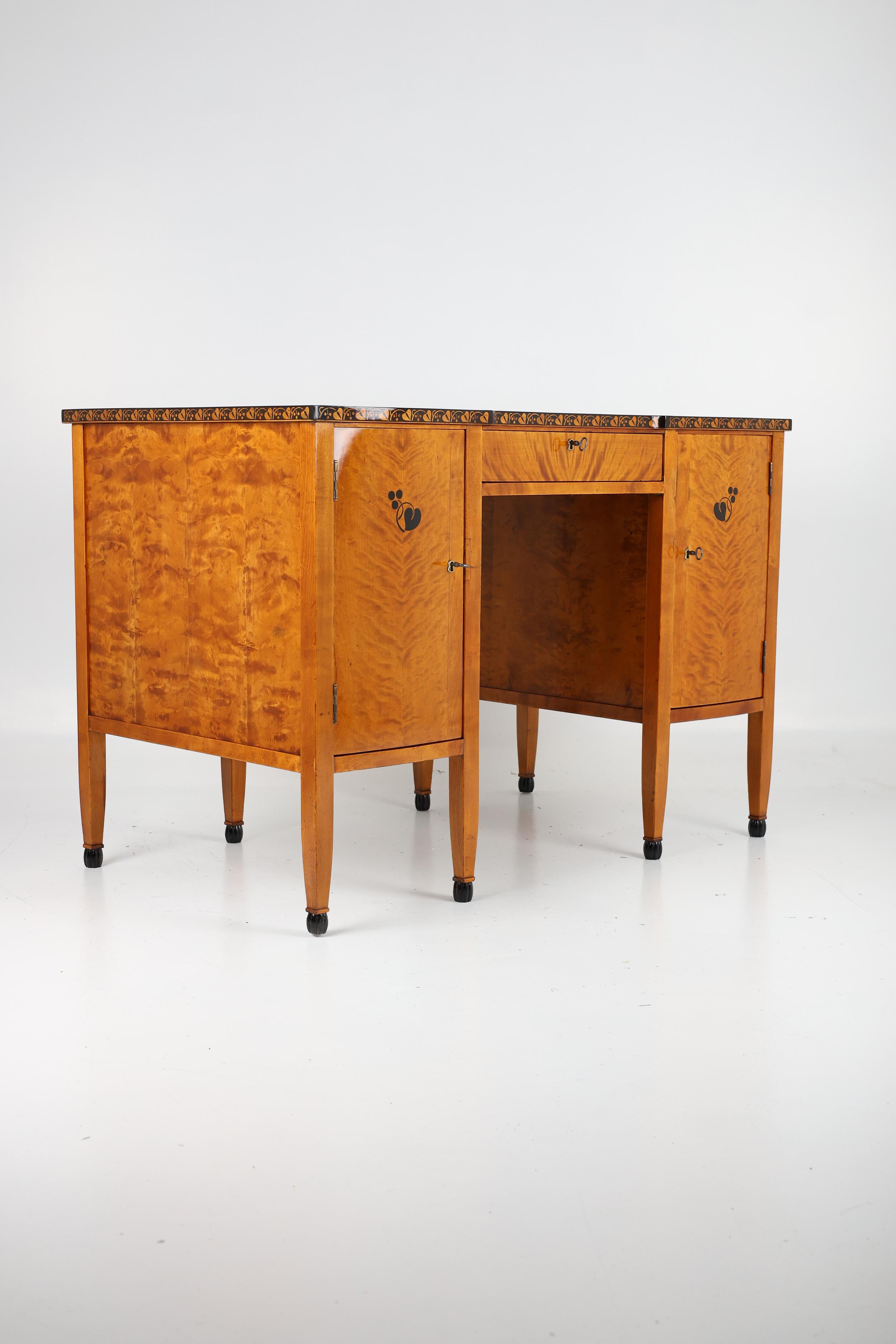 Antiker Schreibtisch im Biedermeier-Stil im Angebot 5