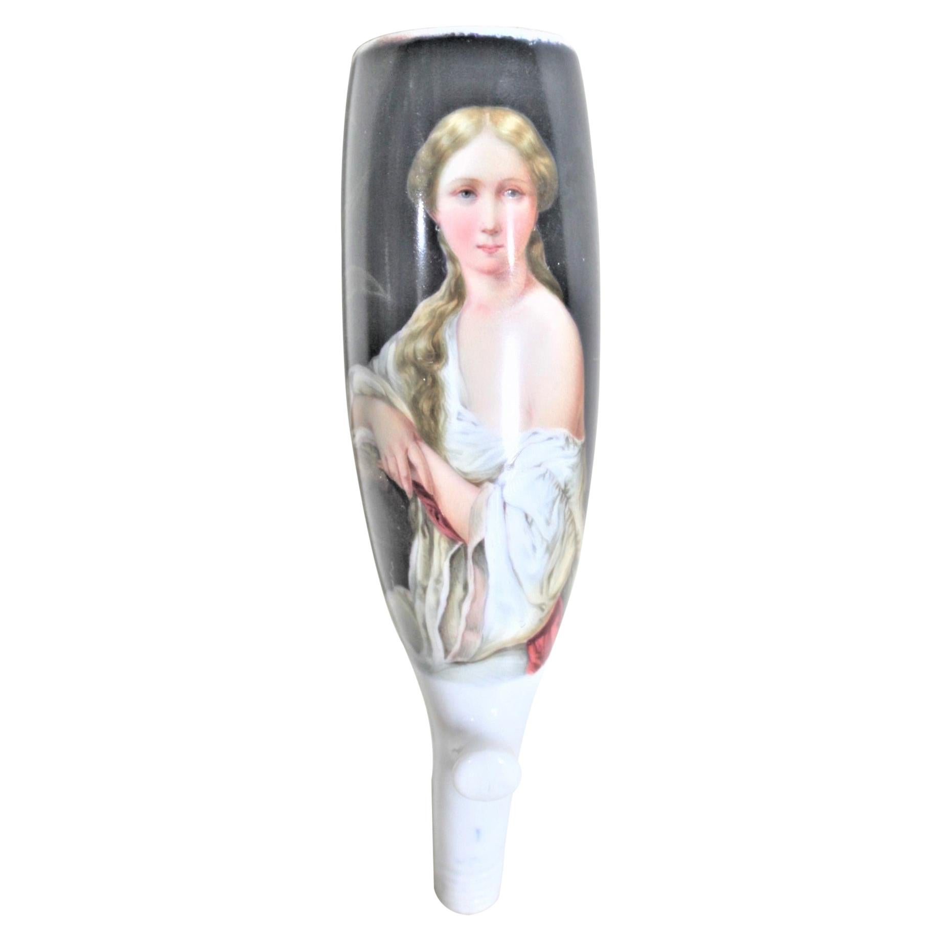 Antiker antiker Biedermeier-Stil Rauchpfeifenkopf oder Schale mit einer handbemalten weiblichen Figur im Angebot