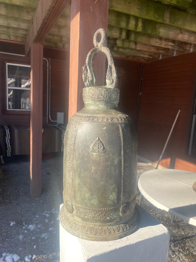 Antique Big Bronze Bell with Big Resonating Sound 8