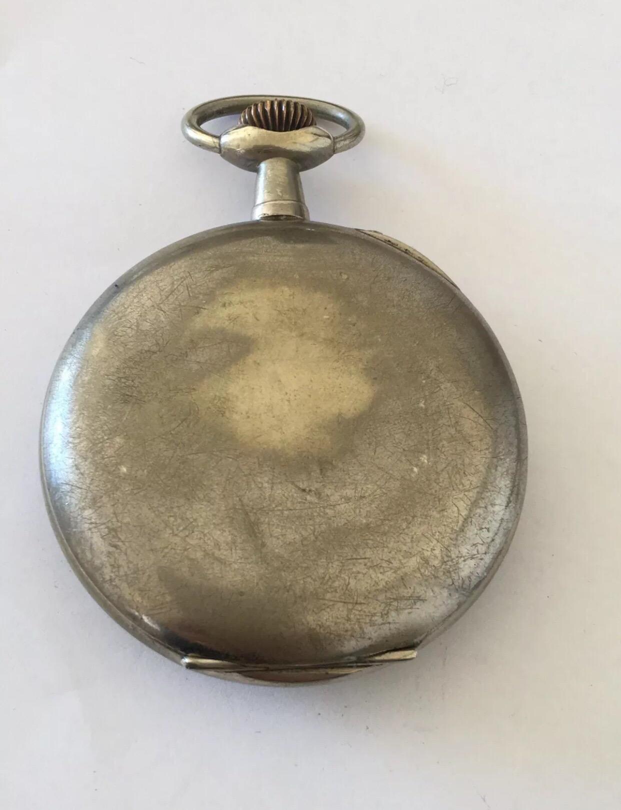 
Antique Big Pocket Watch Signed Messaggero, Echappement Roskopf.


This watch is working and ticking nicely. Some visible chipped on the dial near 1 and 7 o’clock. Pocket watch Case is tarnished.