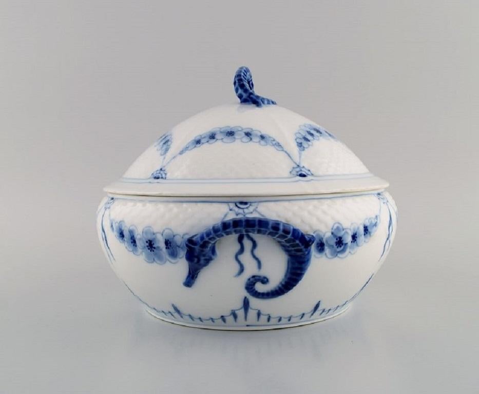 Danish Antique Bing & Grøndahl Lidded Empire Tureen in Hand-Painted Porcelain For Sale