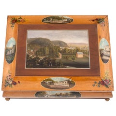 Boîte à couture ancienne en bouleau et sycomore peint en forme de spa, 19ème siècle
