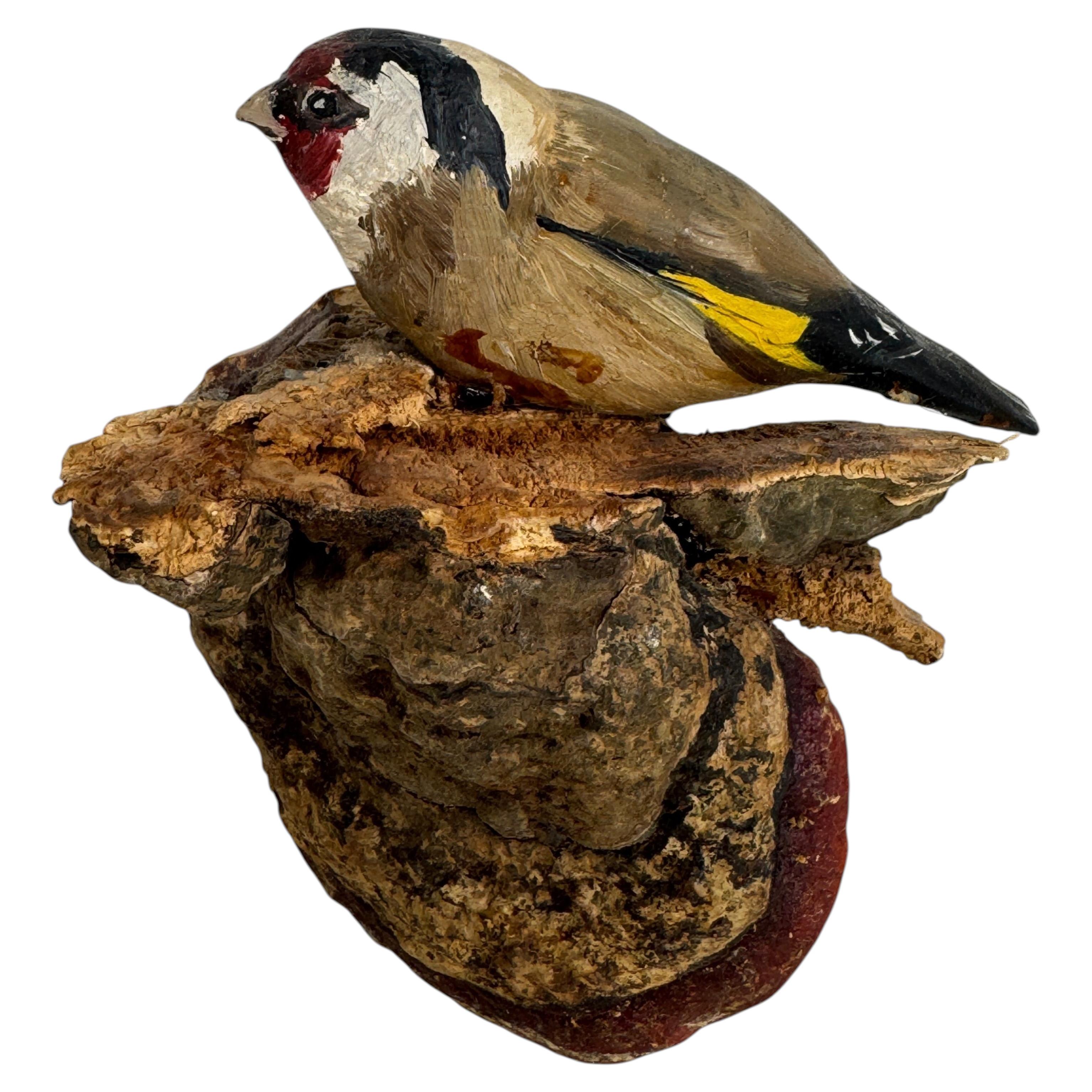 How do you identify wood carvings?