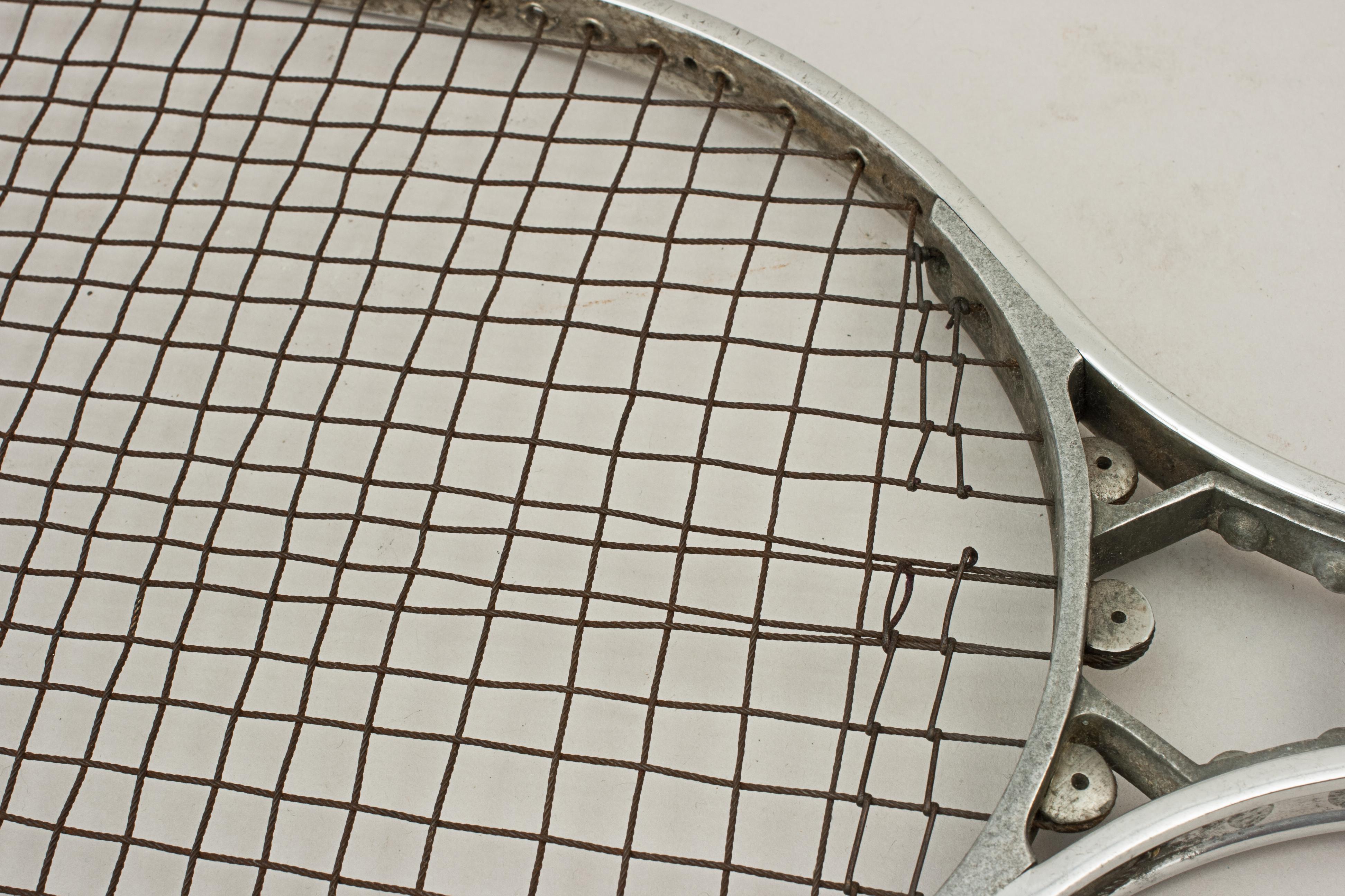 Ancienne raquette de tennis sur gazon Birmal en métal, entièrement en métal en vente 5