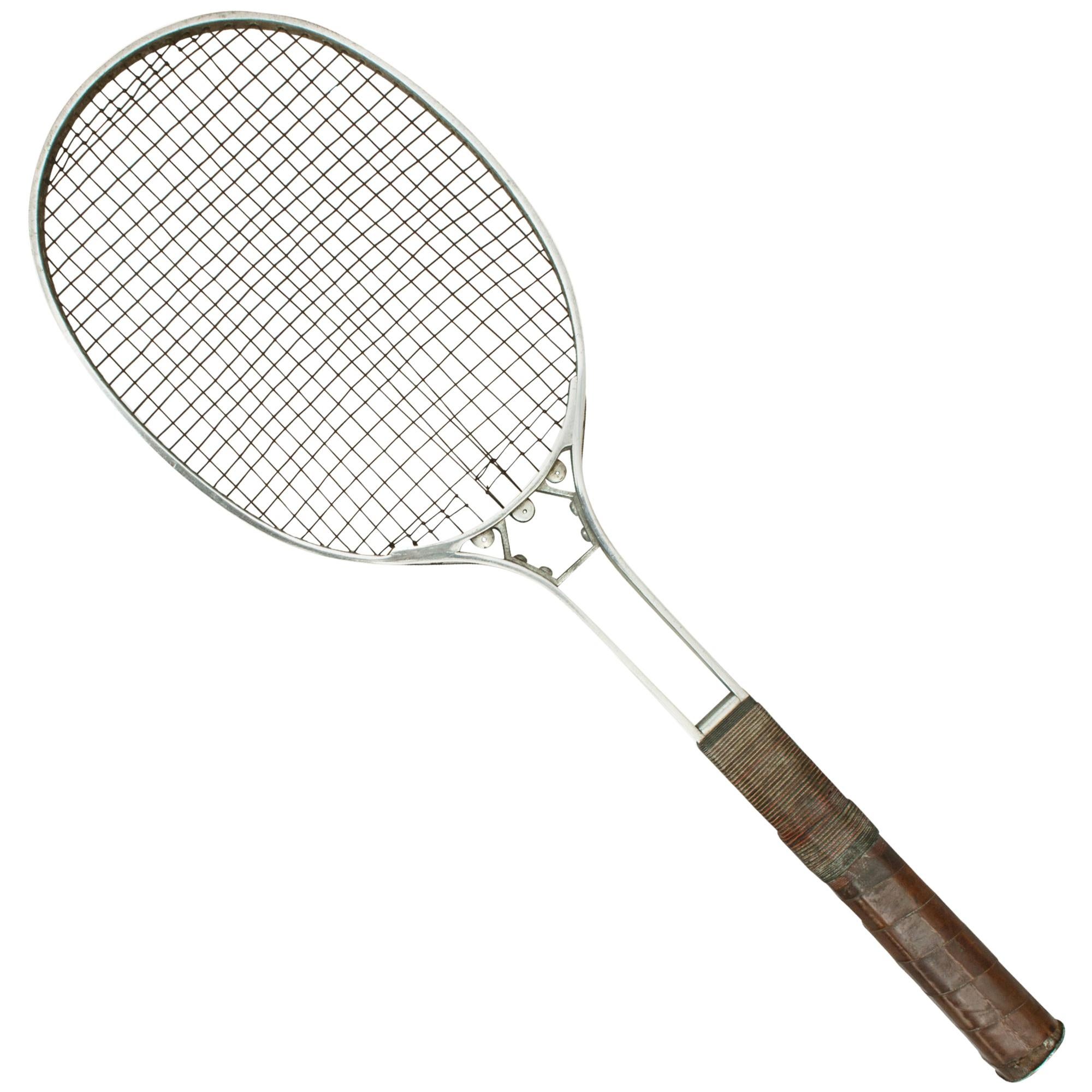 Ancienne raquette de tennis sur gazon Birmal en métal, entièrement en métal