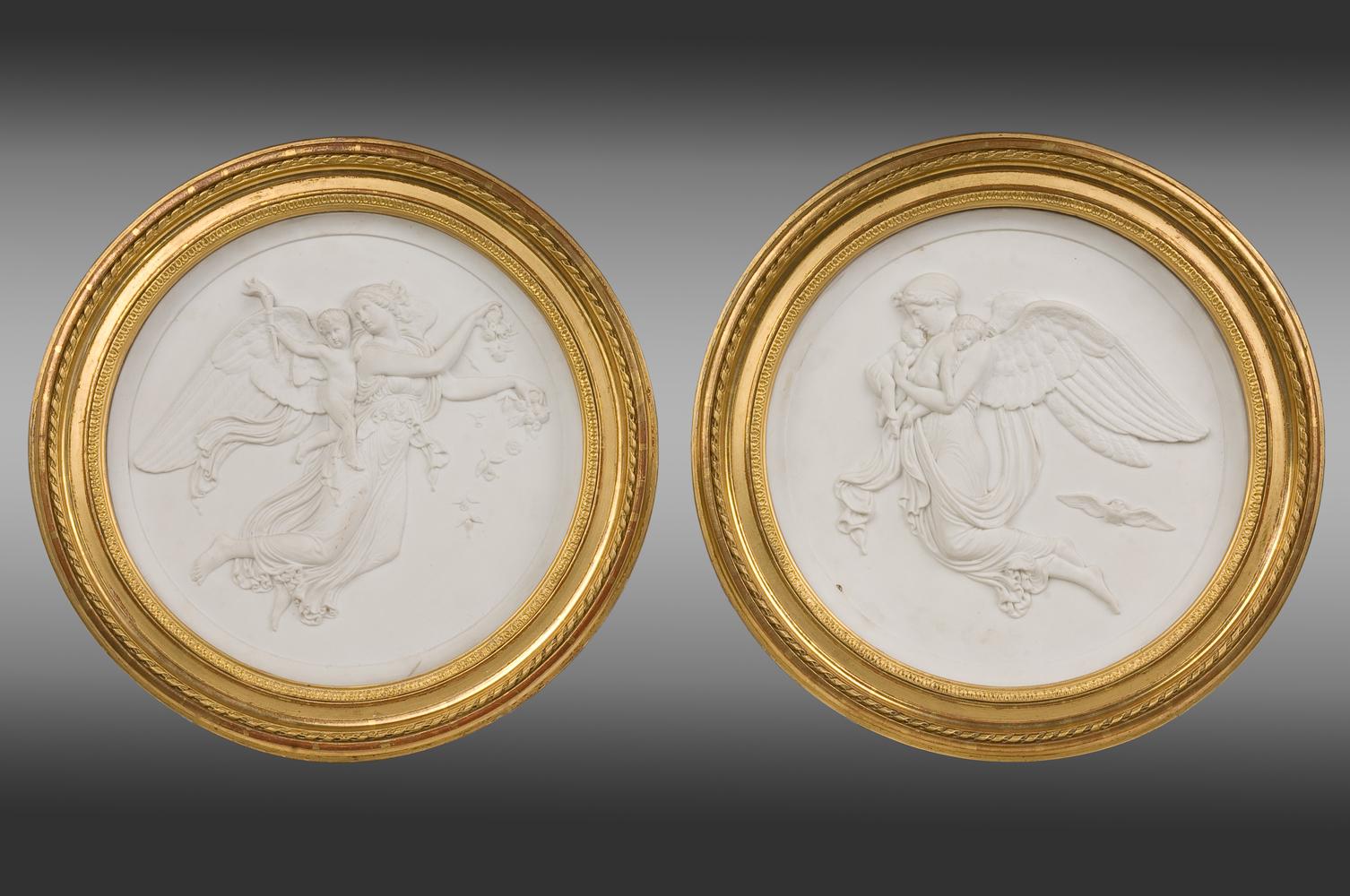 Antique Biscuit Medallions, 19th Century In Excellent Condition For Sale In Saint-Ouen, FR