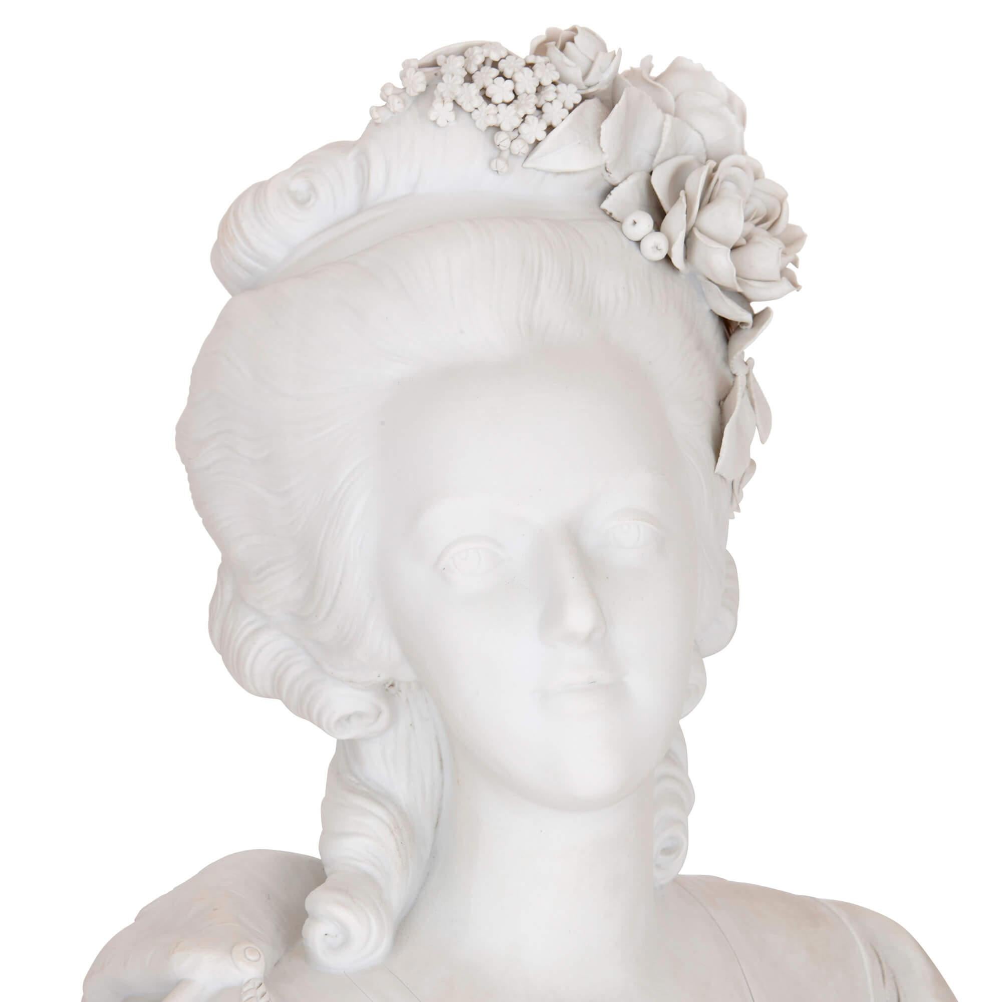Antike antike Biskuitporzellanfigur von Königin Marie Antoinette (Louis XVI.) im Angebot