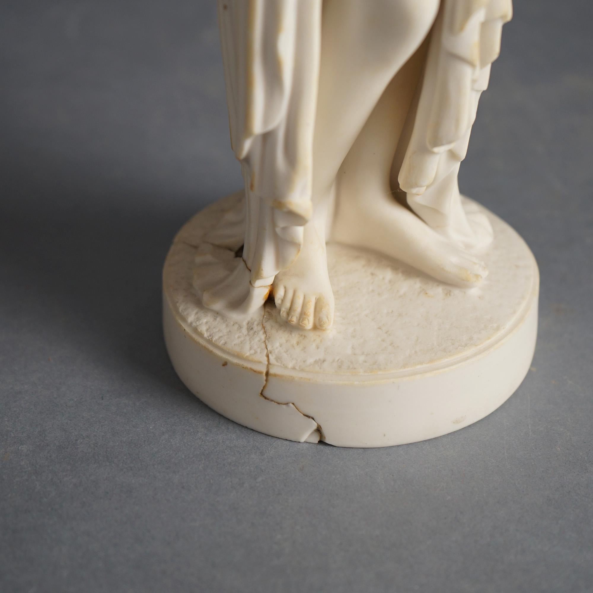 Antica figura neoclassica in porcellana di bisquit, donna classica parzialmente nuda C1850 in vendita 3