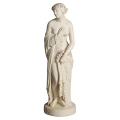 Figura neoclásica de porcelana bizcochada antigua, mujer clásica parcialmente desnuda C1850