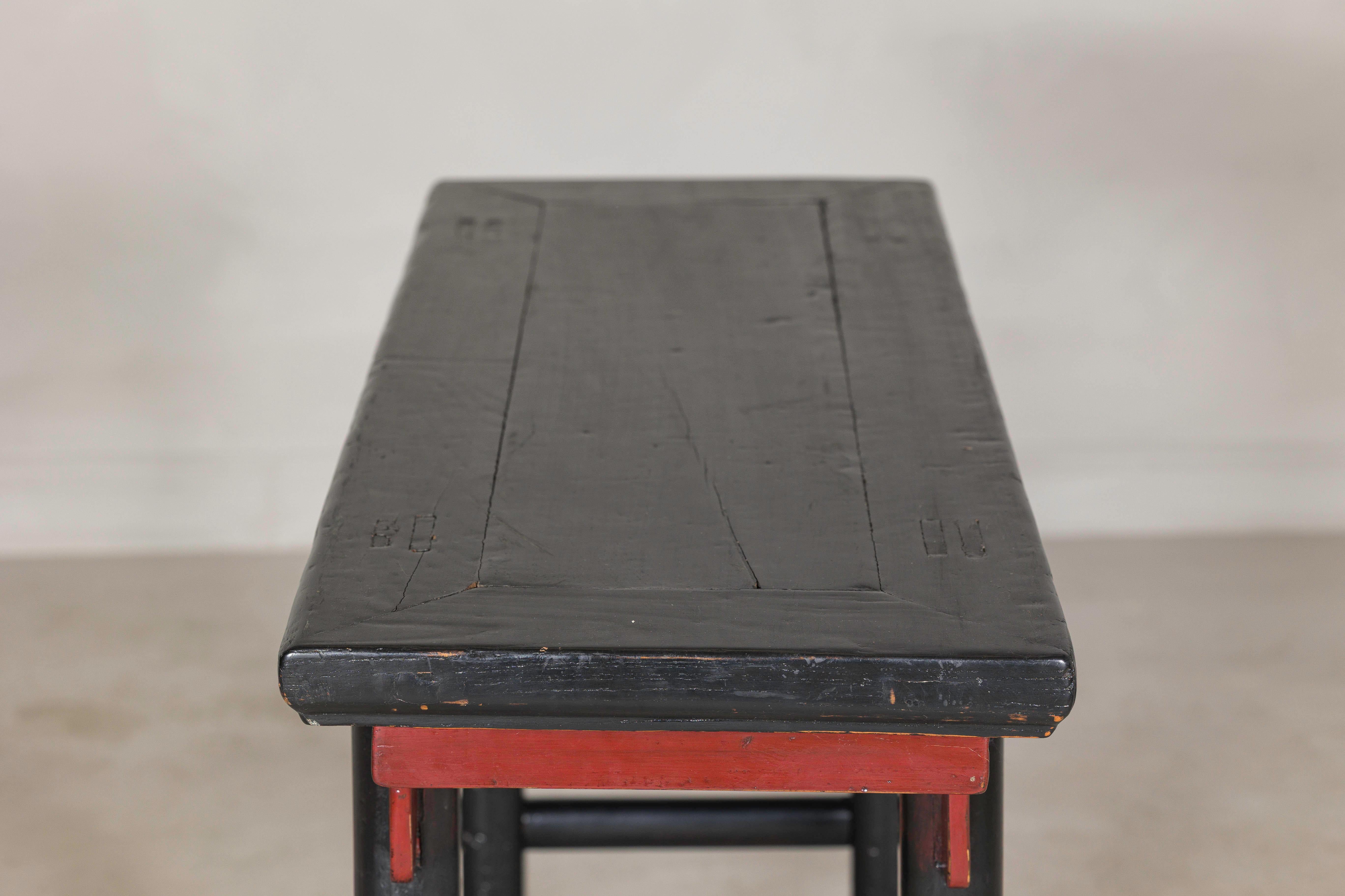 Antique Black and Cinnabar Red Lacquer Wine Table, Late Qing Dynasty For Sale 3