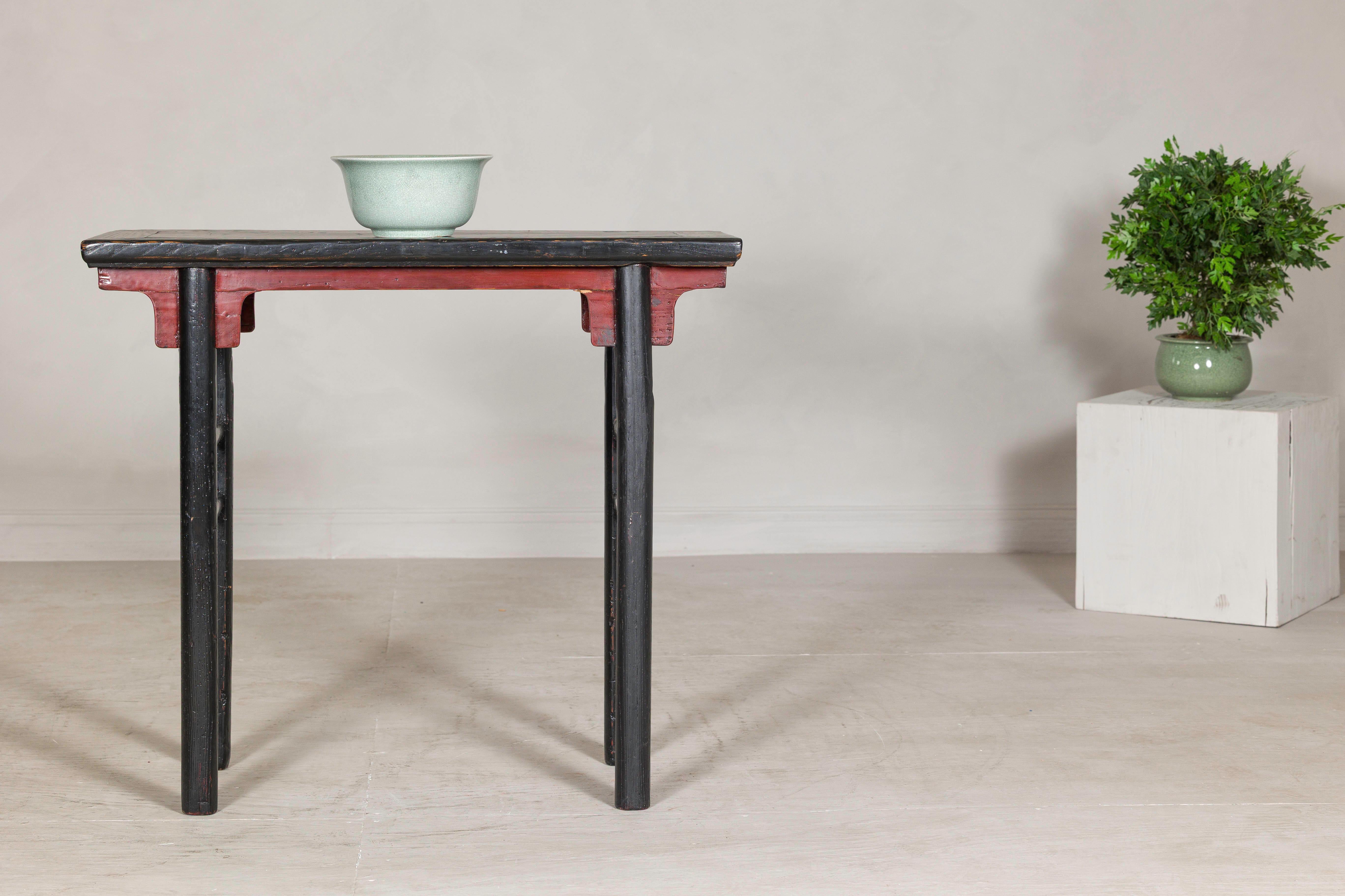 Antique Black and Cinnabar Red Lacquer Wine Table, Late Qing Dynasty In Good Condition For Sale In Yonkers, NY