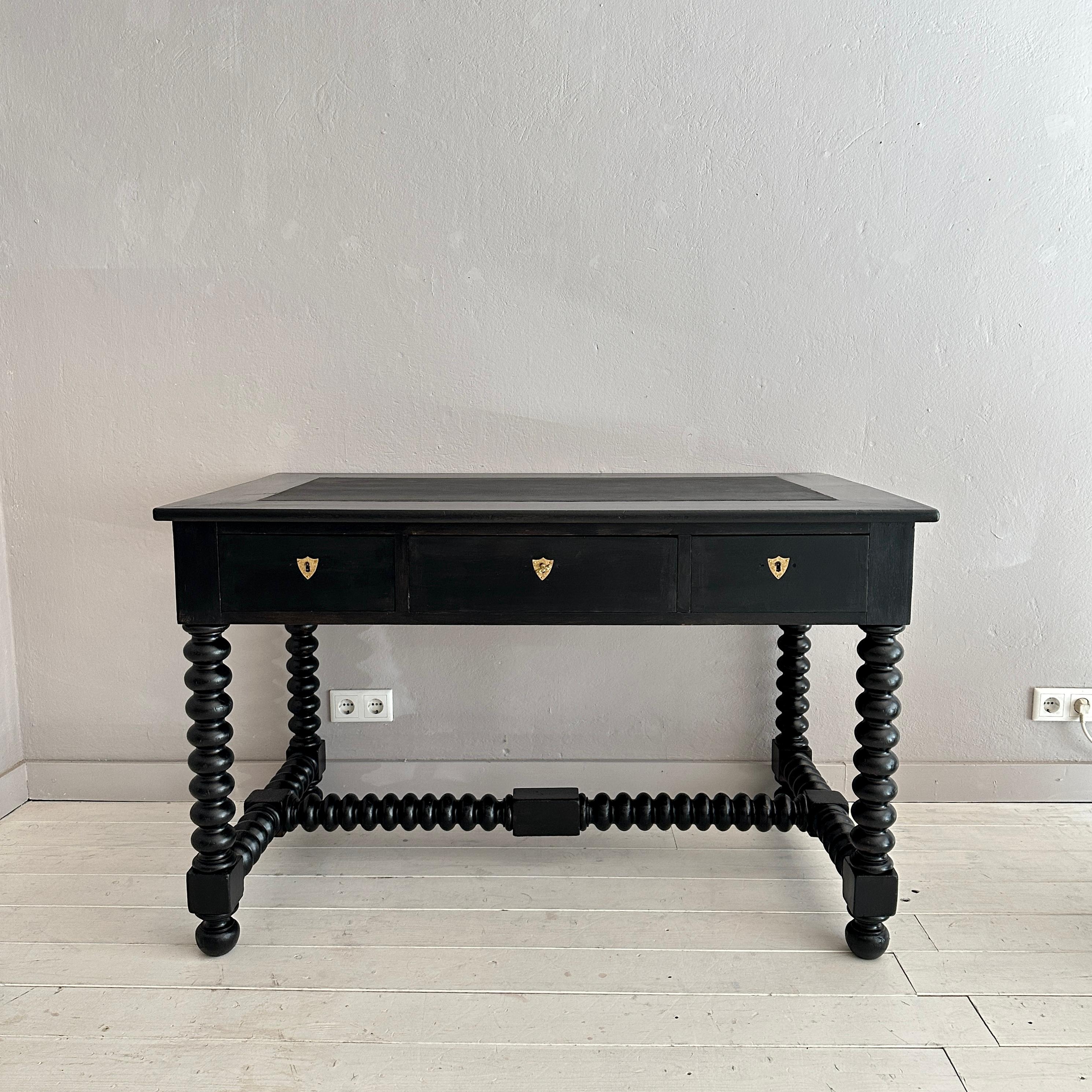 British Antique Black Brutalist Desk with Turned Bobbin Feet, 1880s