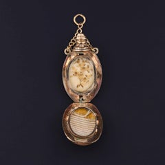 Antique Black Enamel Locket of 14k Gold