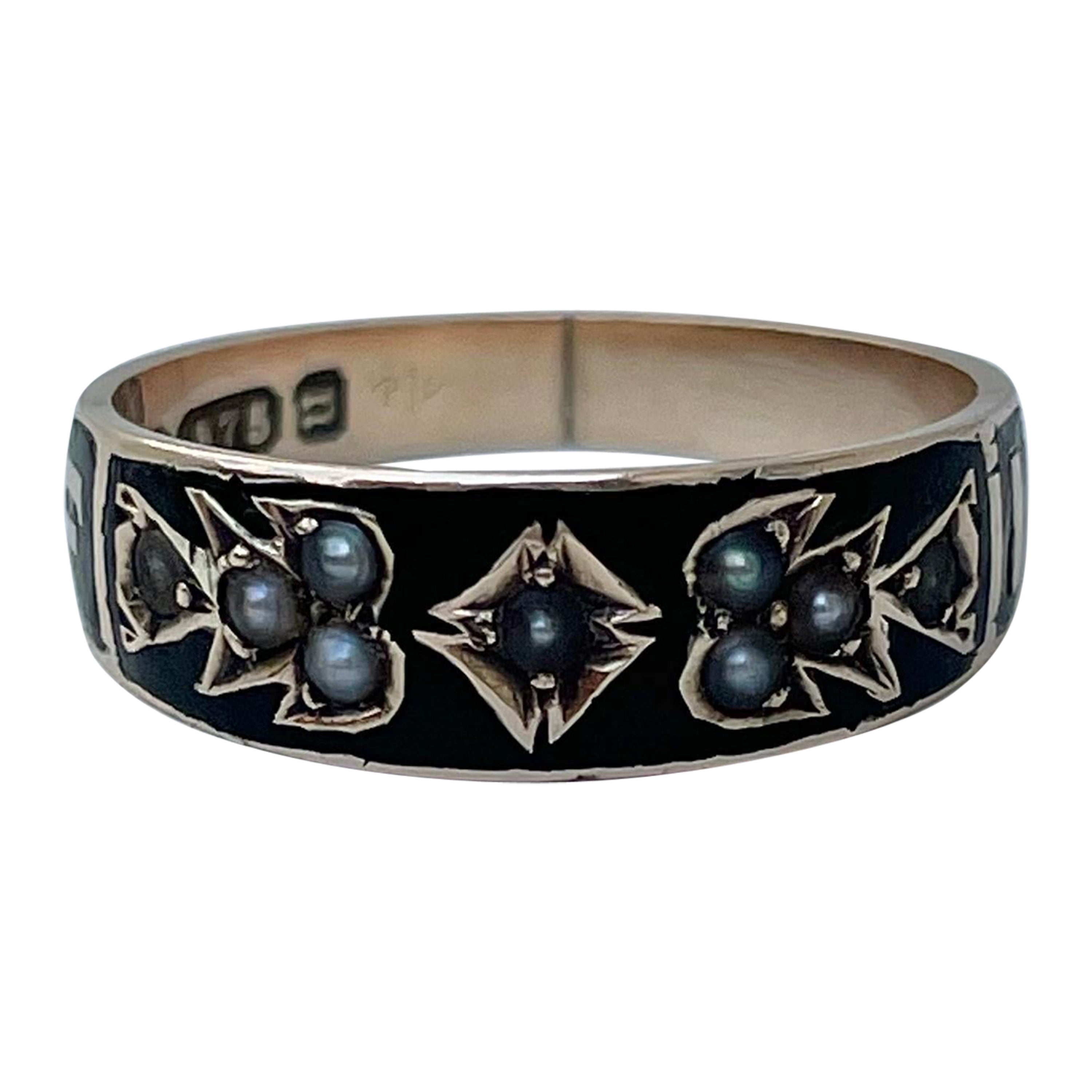 Anillo antiguo de perlas de esmalte negro en oro amarillo de 9 quilates