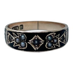 Antique Black Enamel Pearl Ring in 9 Carat Yellow Gold