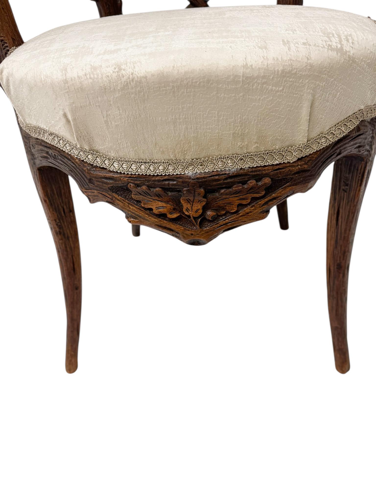 Fauteuil ancien Black Forest par Matthijs Horrix pour Horrix DEN, années 1880 en vente 3