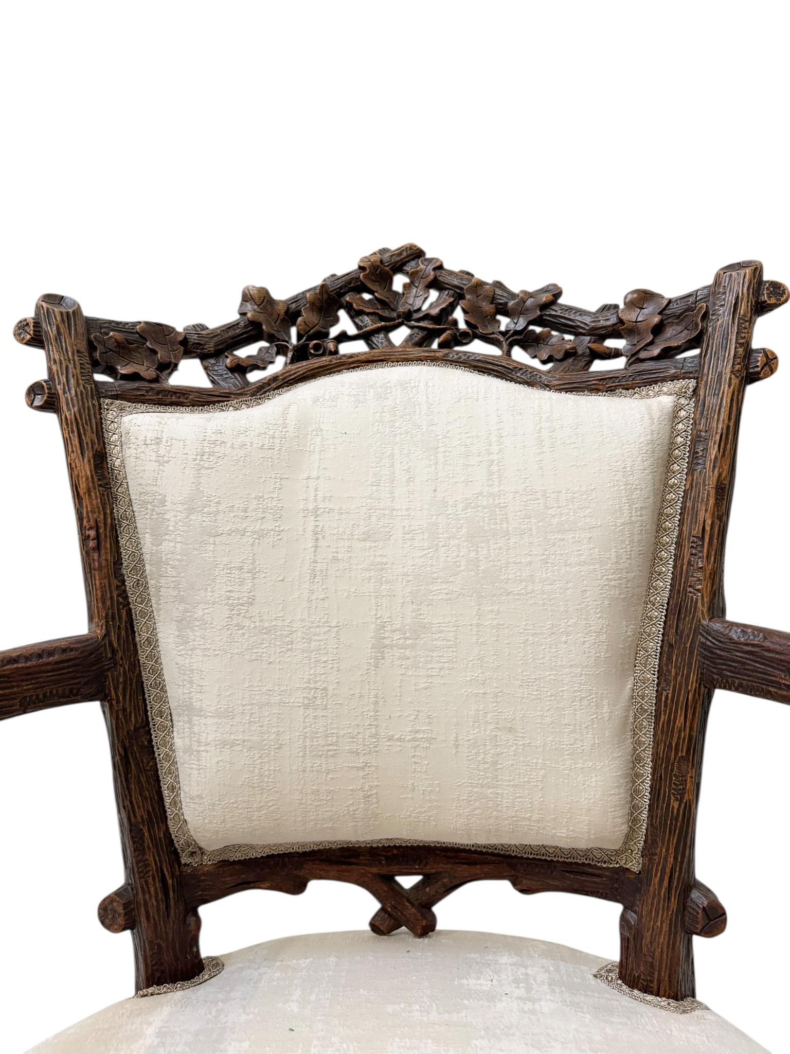Fauteuil ancien Black Forest par Matthijs Horrix pour Horrix DEN, années 1880 en vente 2