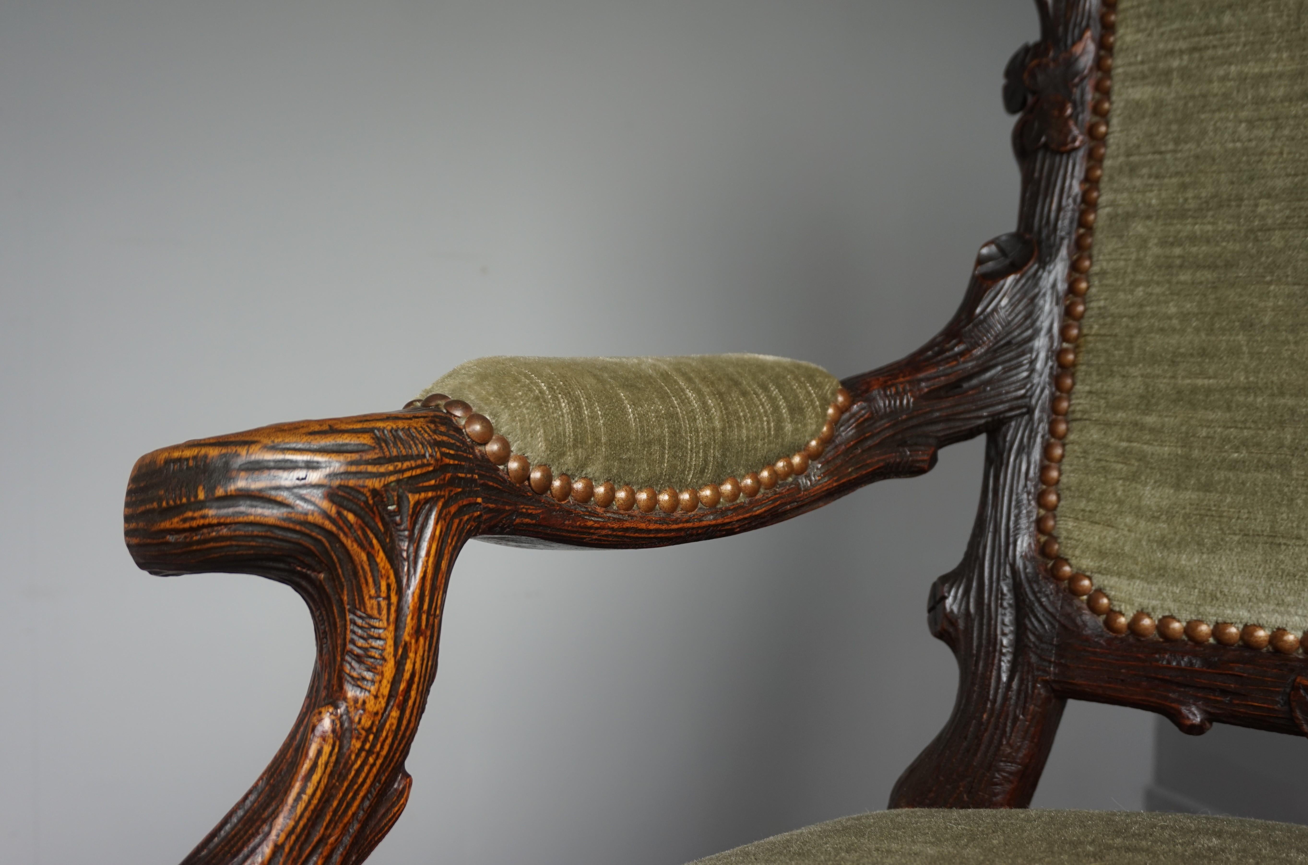 Fauteuil de lecture ou fauteuil ancien de la Forêt-Noire par Horrix avec tissu d'ameublement parfait en vente 6