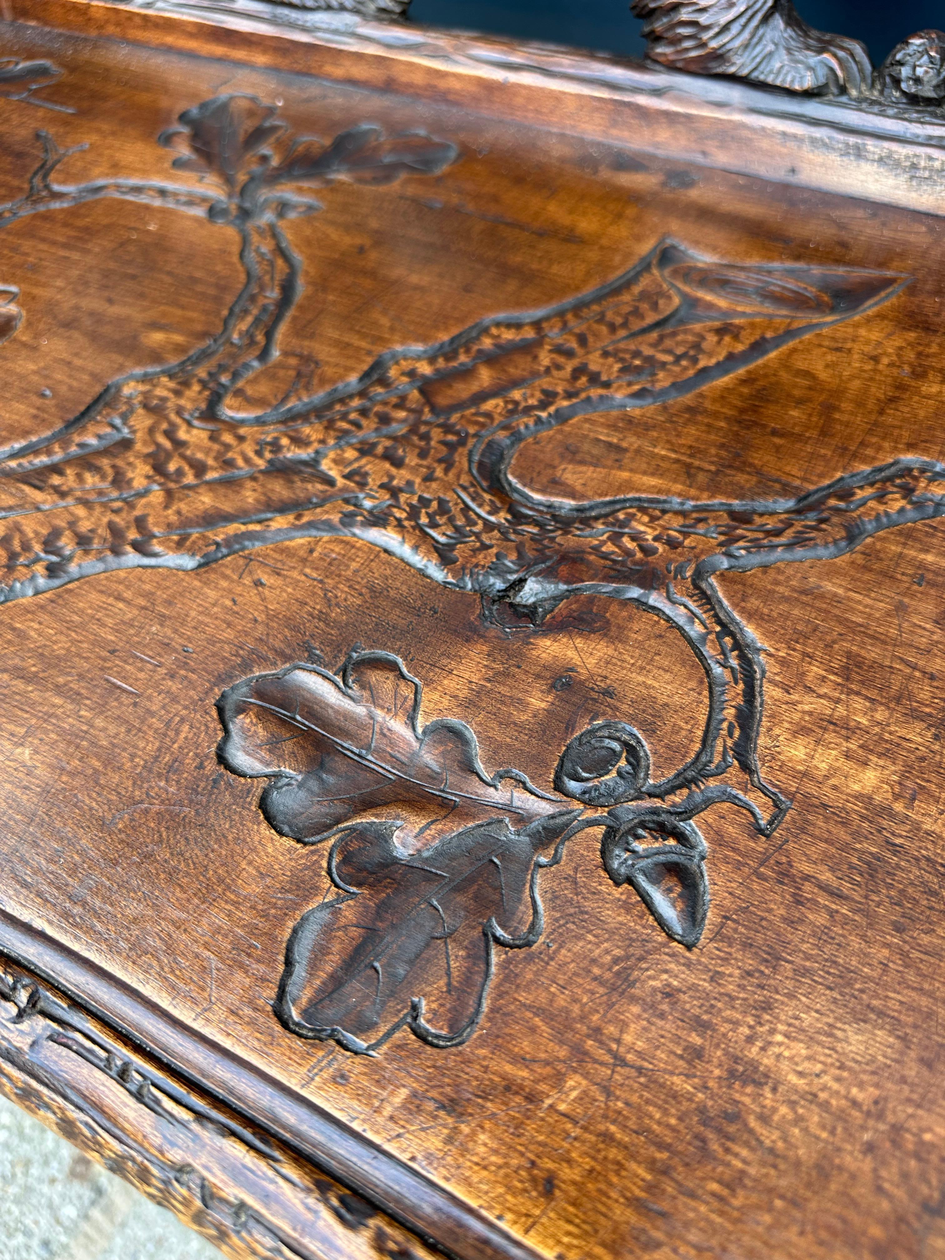 Antique Black Forest Bear Bench w. Five Bear Sculptures & Carved Oak Leaf Seat For Sale 5