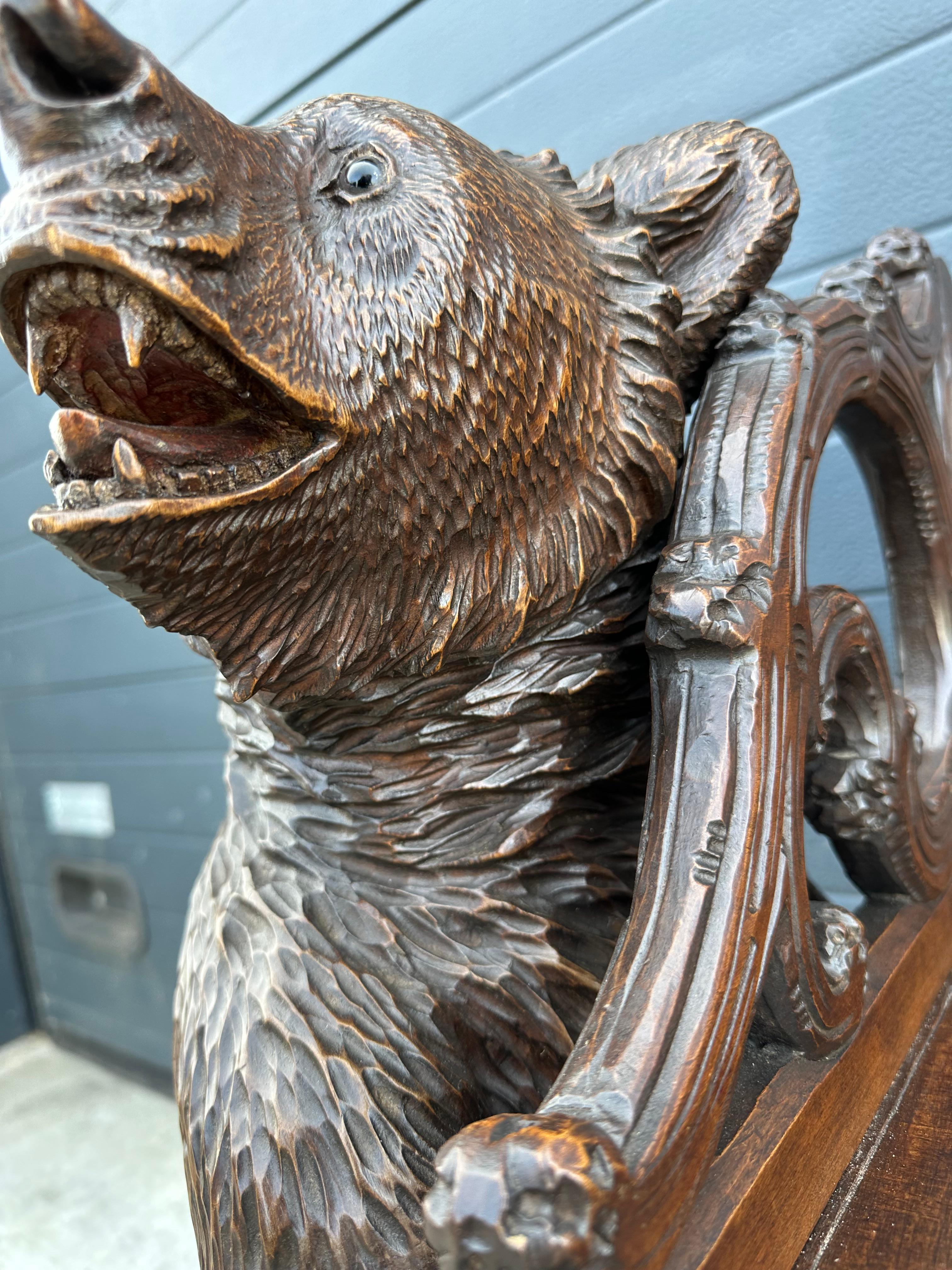 Antique Black Forest Bear Bench w. Five Bear Sculptures & Carved Oak Leaf Seat For Sale 1