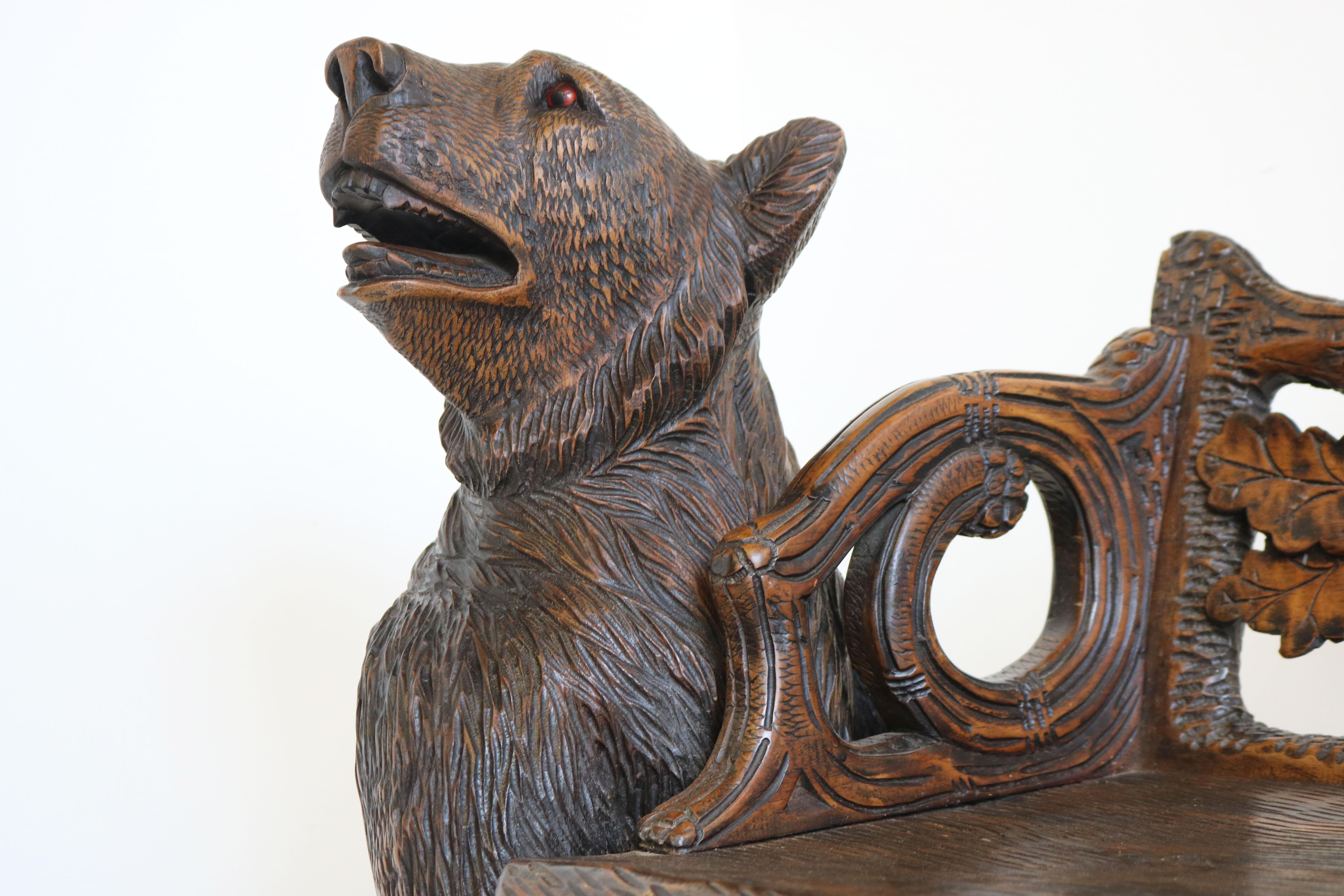 Antique Black Forest Bench Hallway Swiss Bear Carved 20th Century Sofa Loveseat For Sale 1