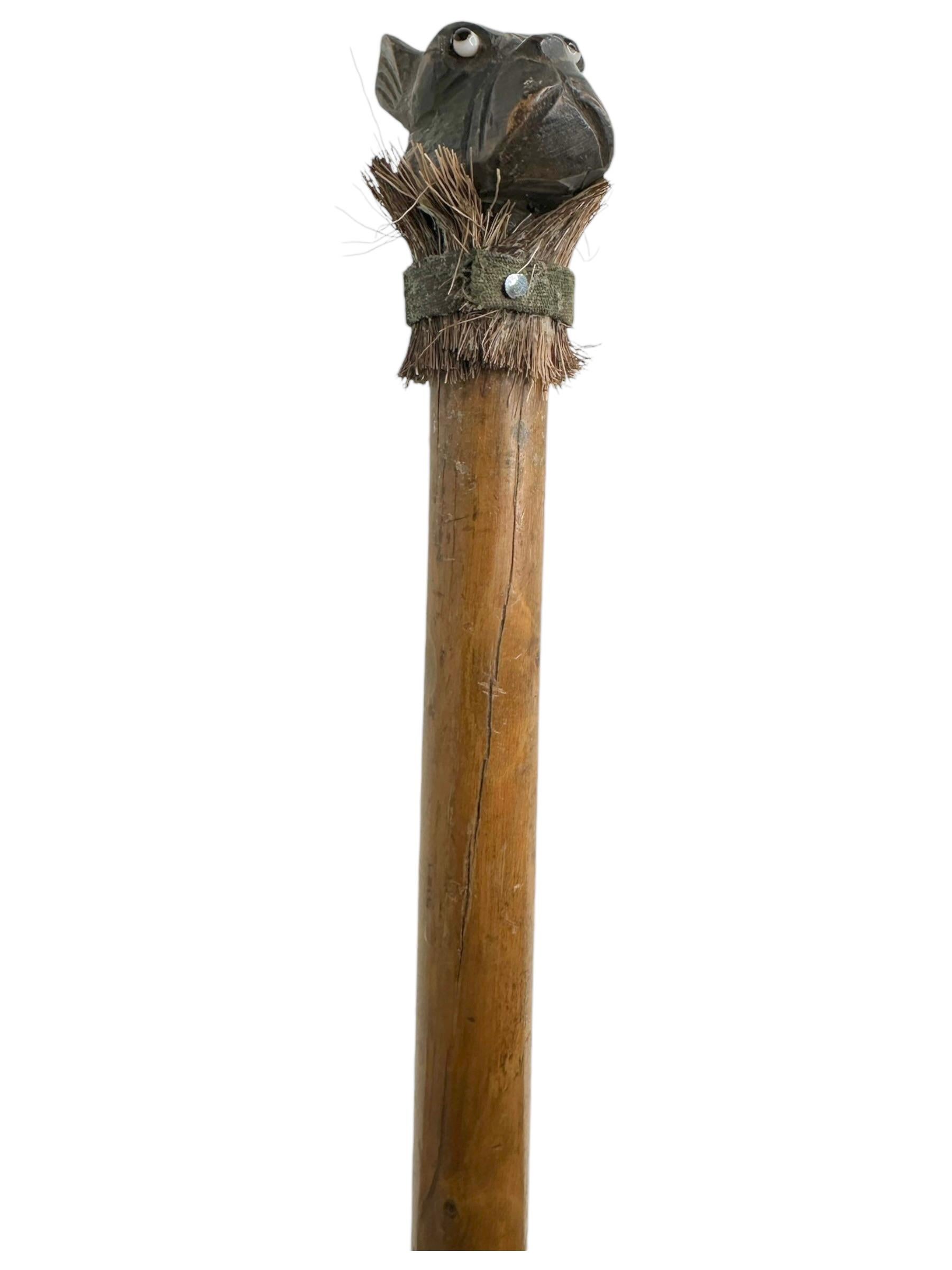 Antike Black Forest Brienz Holz geschnitzt Hund Spazierstock Stock, 1890er Jahre, Deutschland im Angebot 3