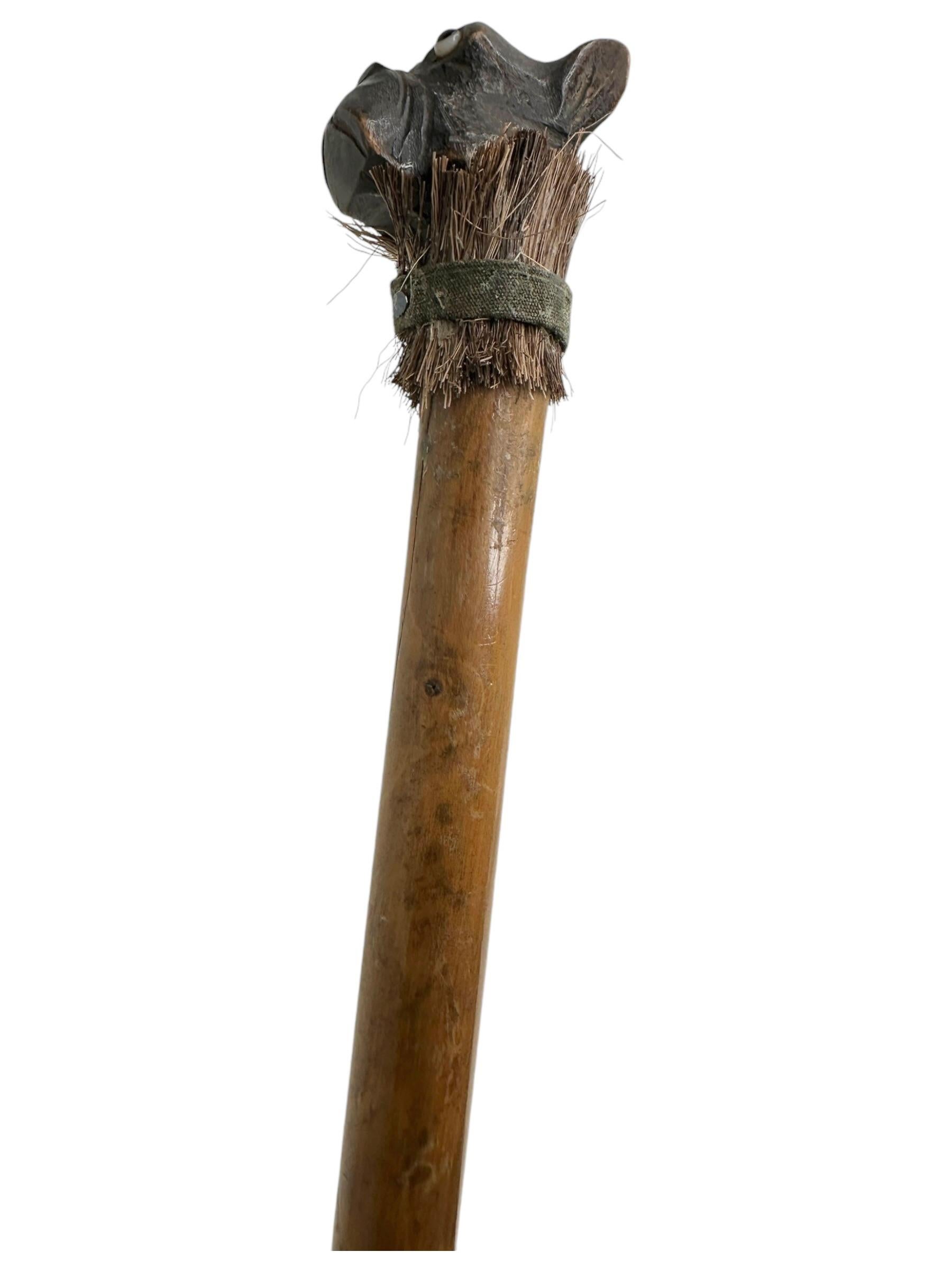 Antike Black Forest Brienz Holz geschnitzt Hund Spazierstock Stock, 1890er Jahre, Deutschland im Angebot 4