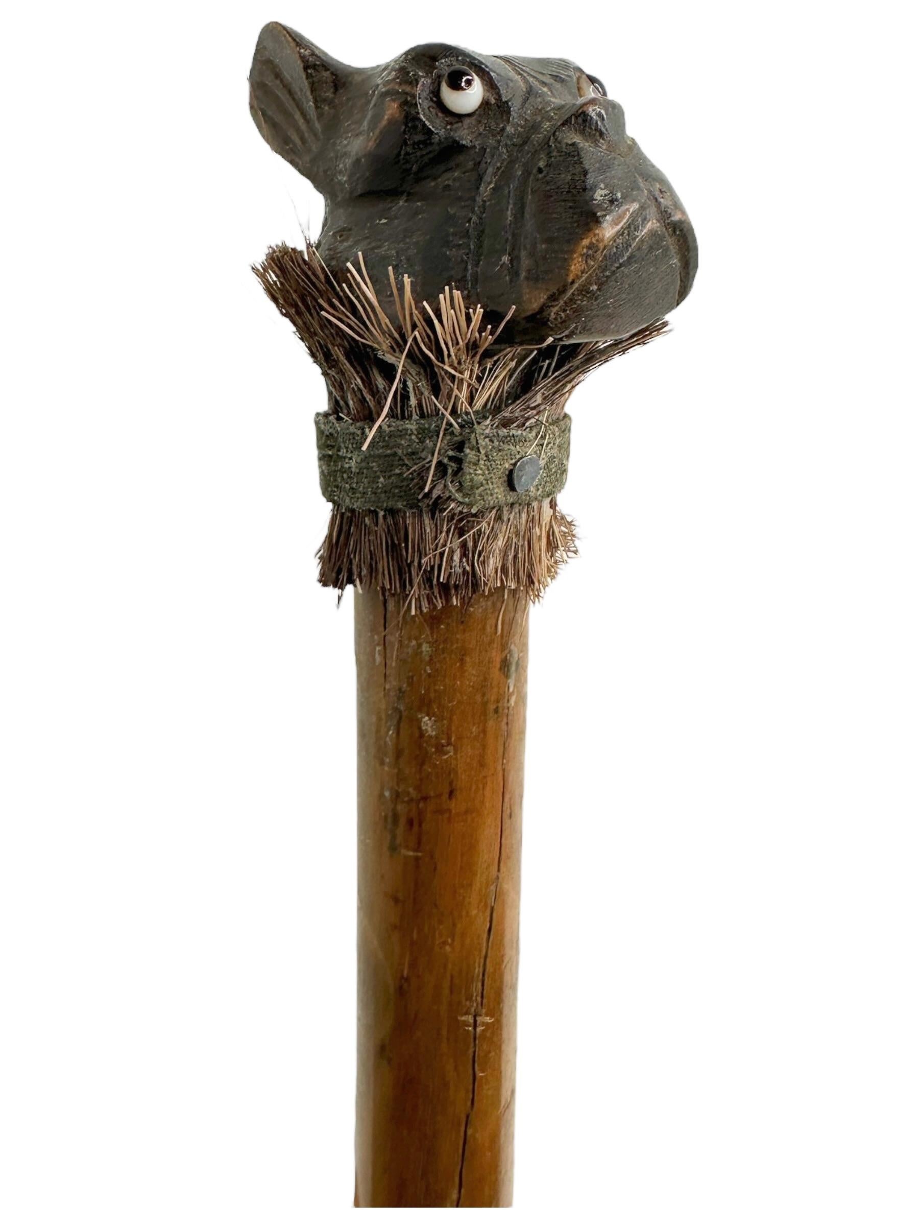 Antike Black Forest Brienz Holz geschnitzt Hund Spazierstock Stock, 1890er Jahre, Deutschland im Angebot 1