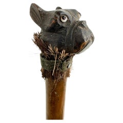 Ancienne canne bâton de marche pour chien en bois sculpté de Black Forest Brienz, 1890s, Allemagne