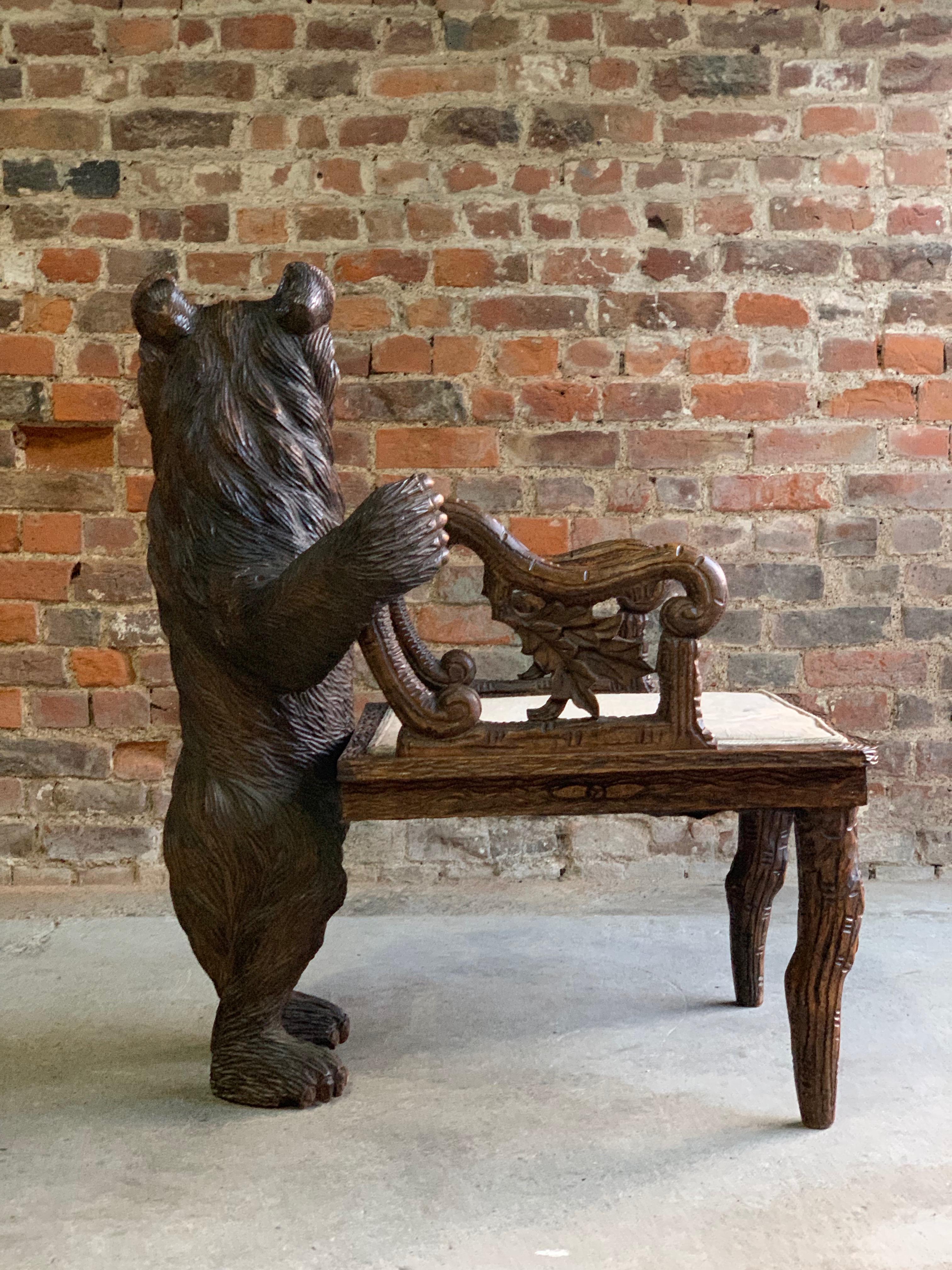 Swiss Antique Black Forest Carved Bear Hall Chair Armchair, 19th Century, circa 1875