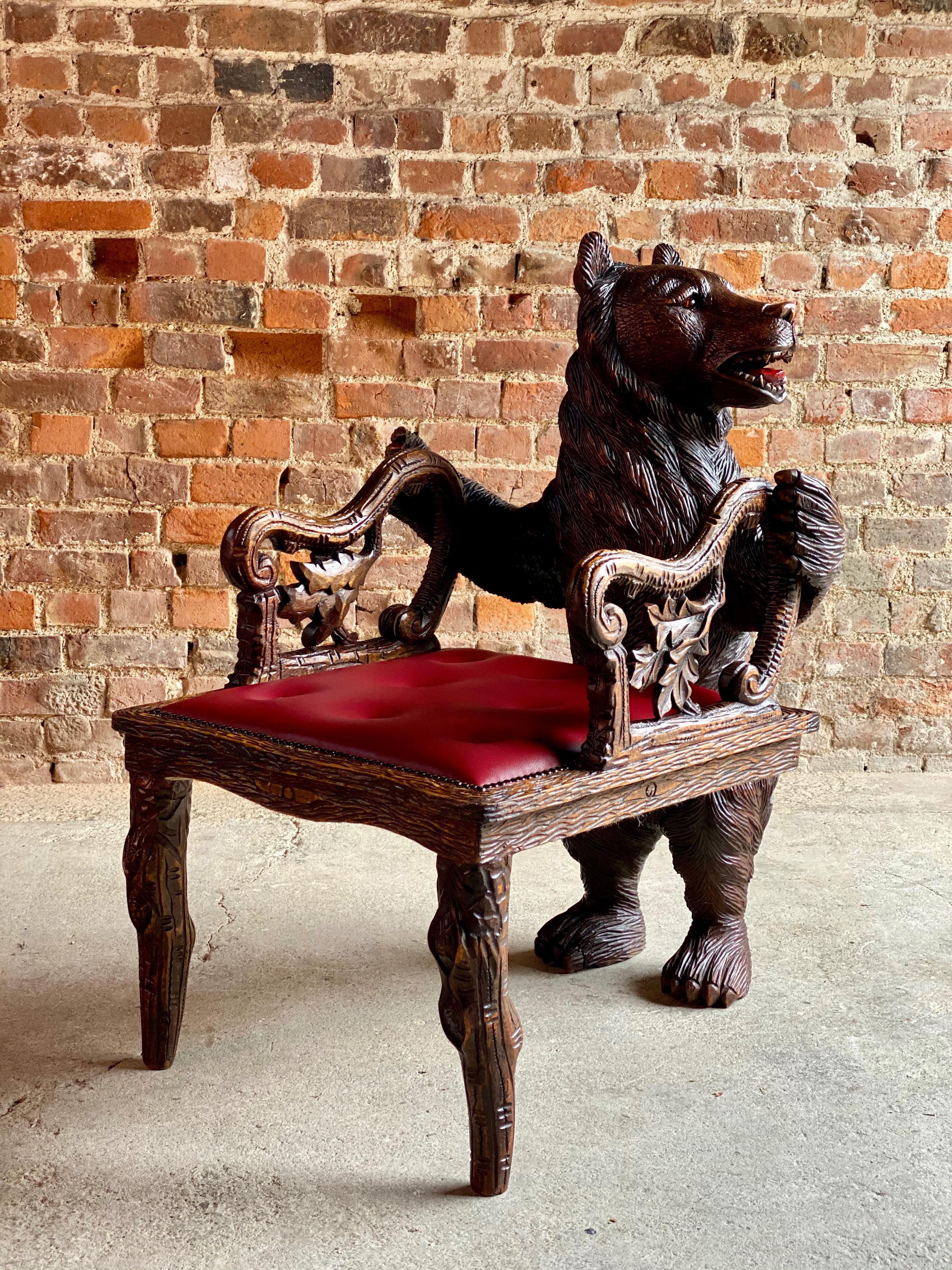 Wood Antique Black Forest Carved Bear Hall Chair Armchair, 19th Century, circa 1875