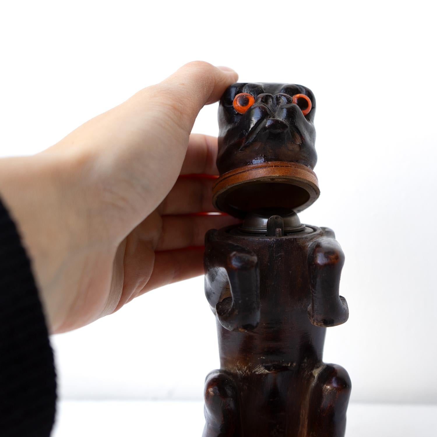 Antique Black Forest Carved Wooden Pug Inkwell, 19th Century Dog Carving For Sale 4
