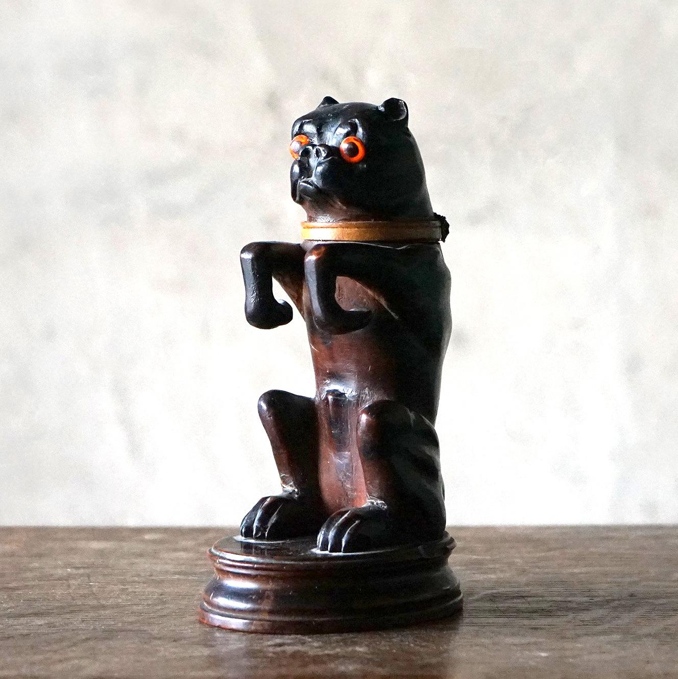 Hand-Carved Antique Black Forest Carved Wooden Pug Inkwell, 19th Century Dog Carving  For Sale