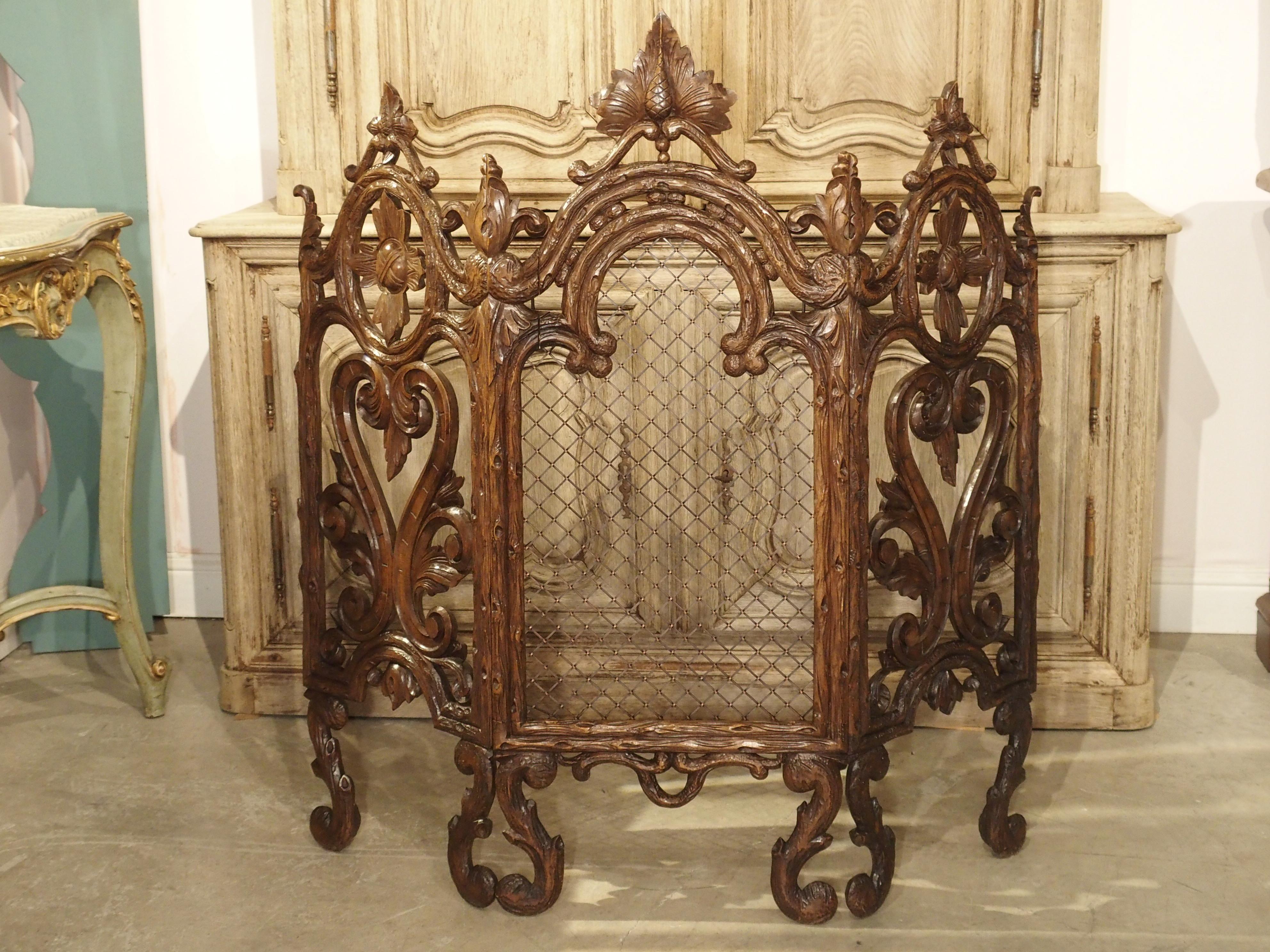 Antique Black Forest Firescreen from France, circa 1900 2