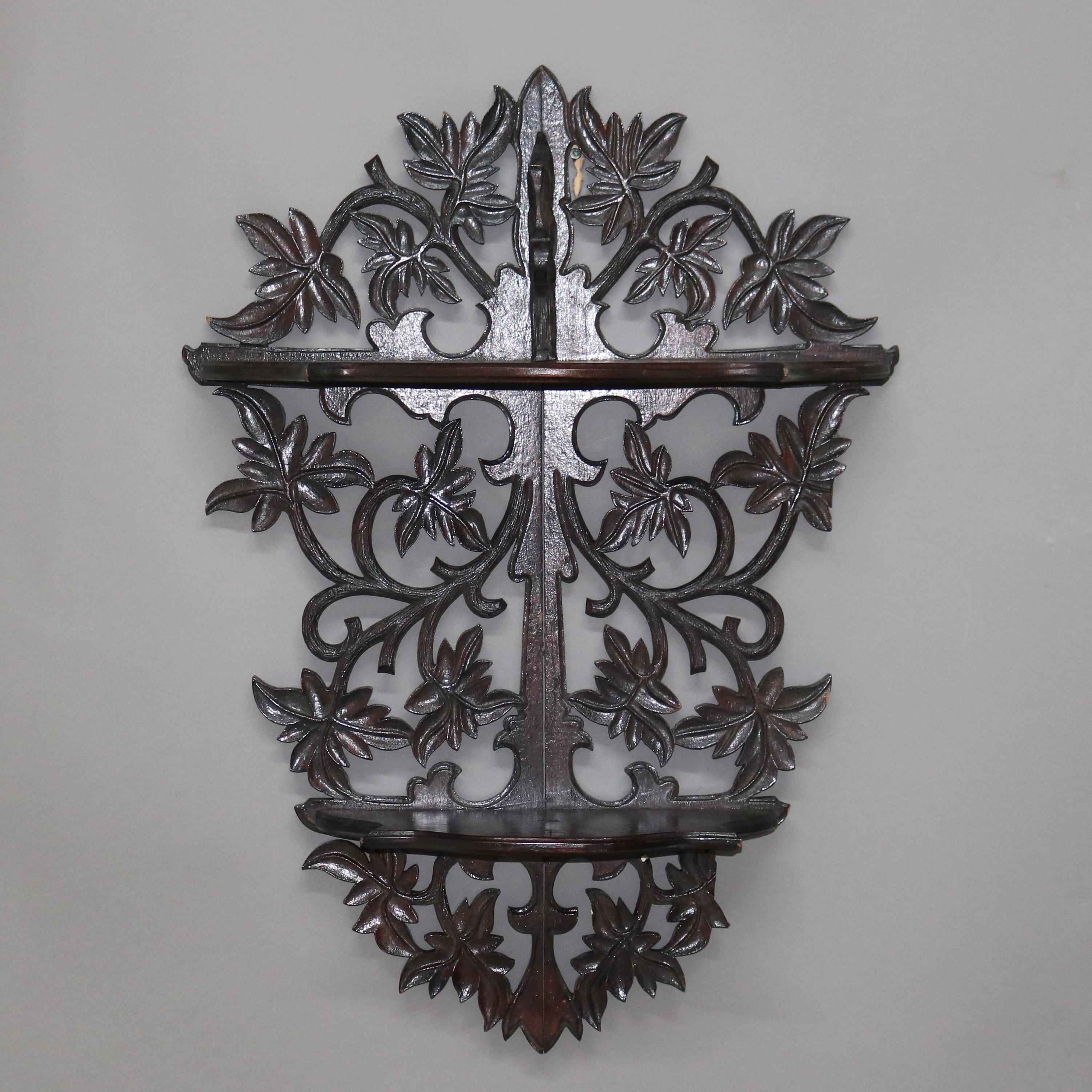 Antique Black Forest Foliate Carved Wall Shelf C1890 In Good Condition For Sale In Big Flats, NY