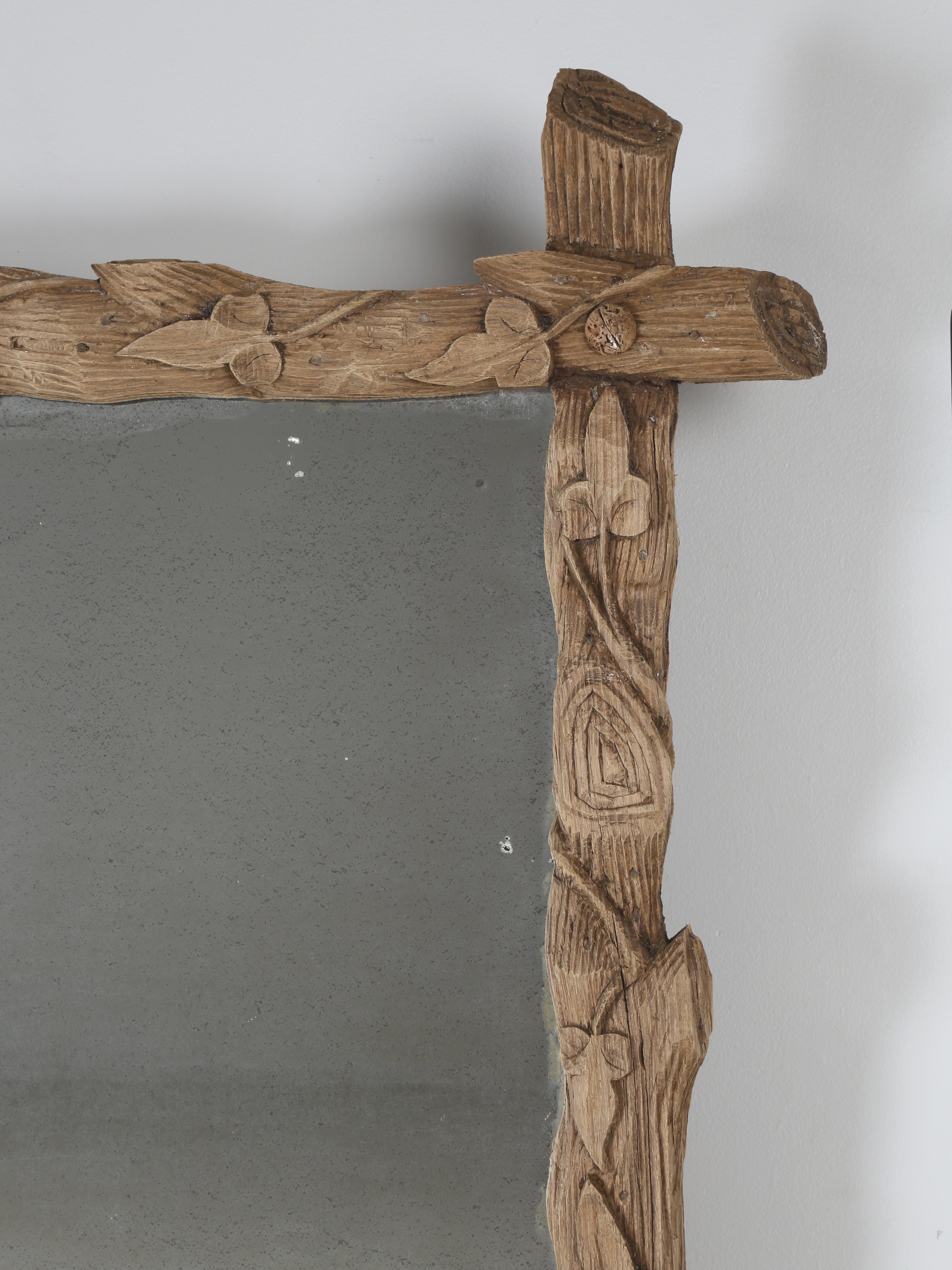 Antique Black Forest Mirror, die Teil einer großen Black Forest-Sammlung waren (Handgefertigt) im Angebot