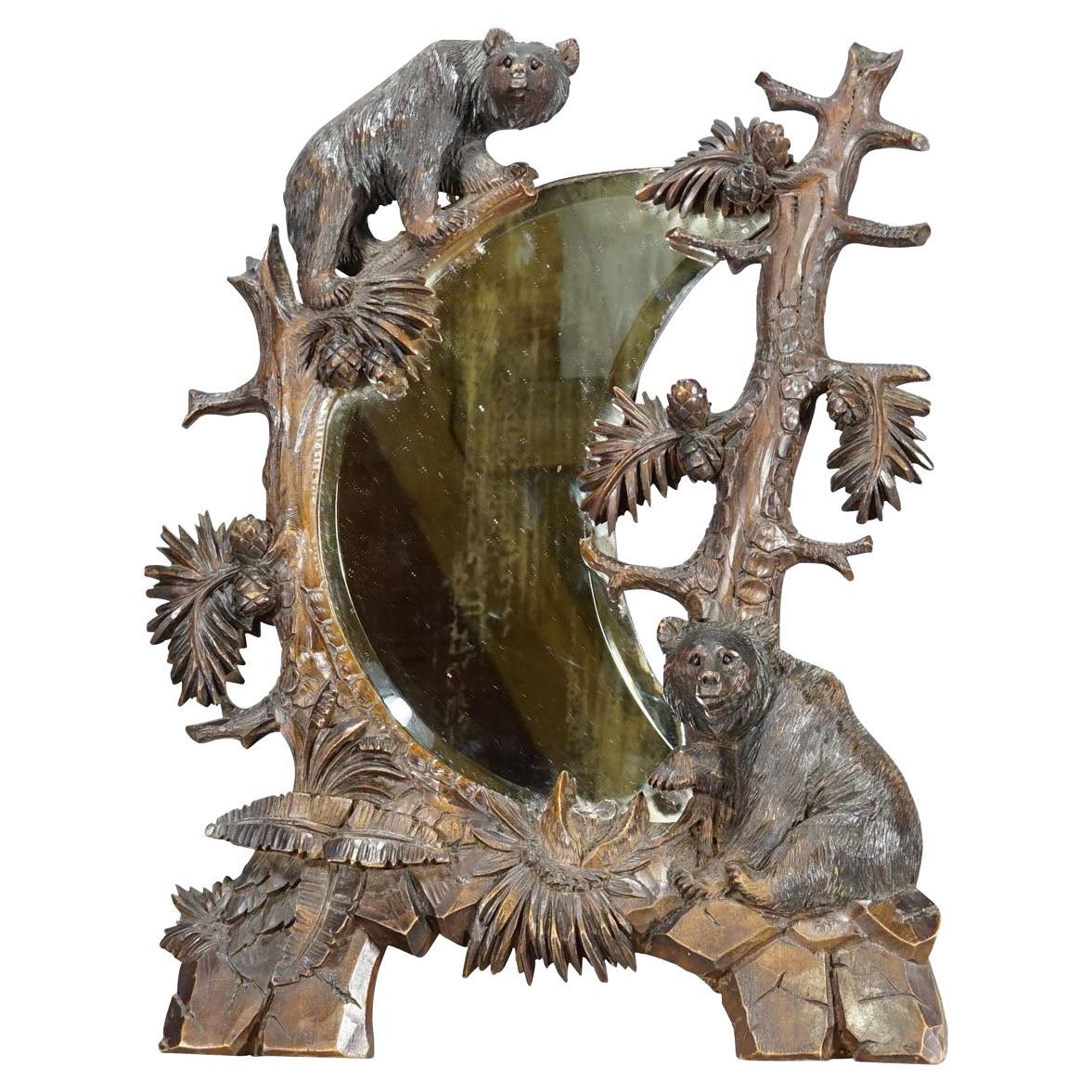 Antique Black Forest Mirror avec sculptures d'ours rustiques, vers 1900 en vente
