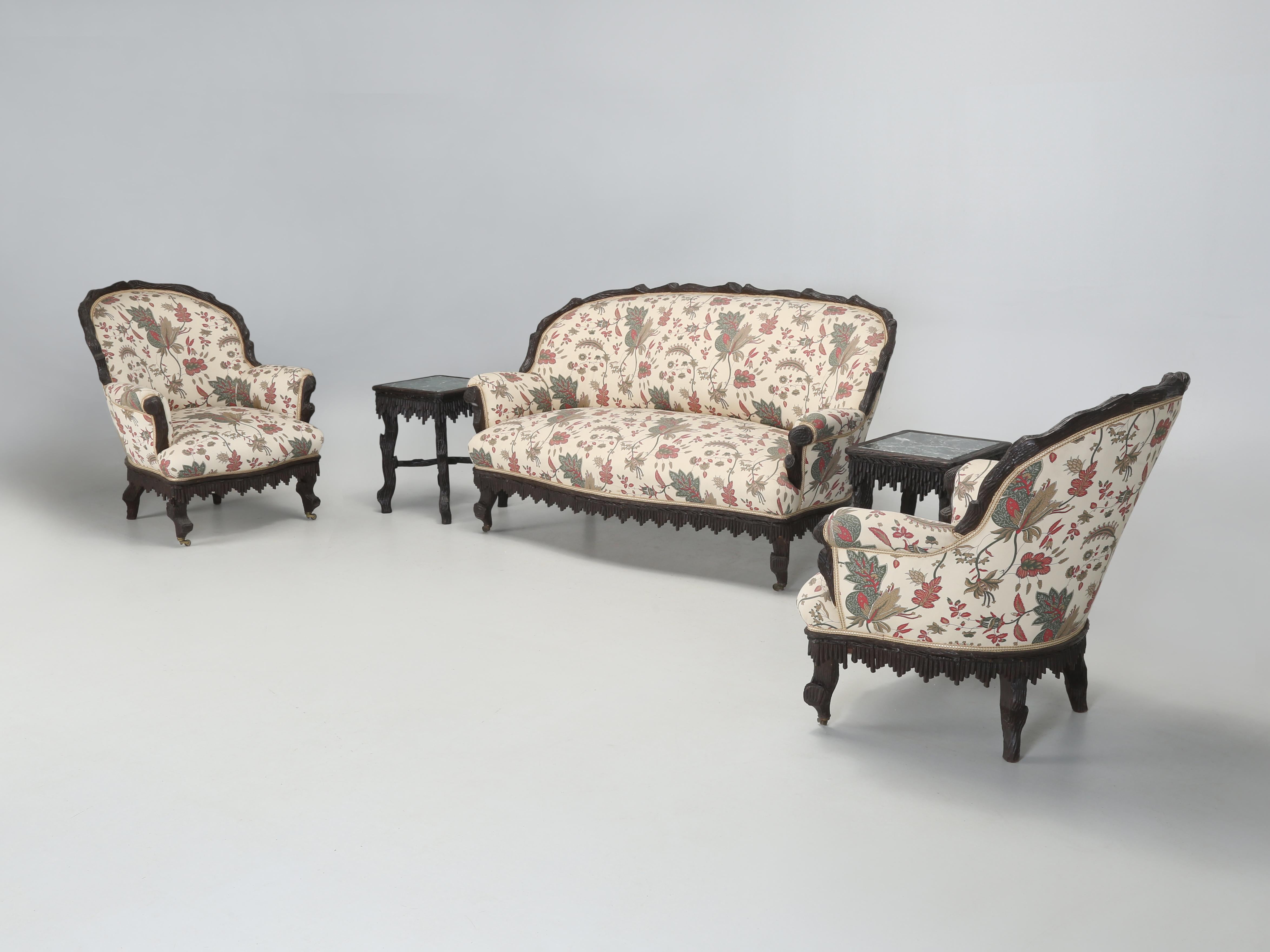 Hand-Carved Antique Black Forest Sofa Ensemble Swiss (5) Pieces Photoshopped with Linen For Sale