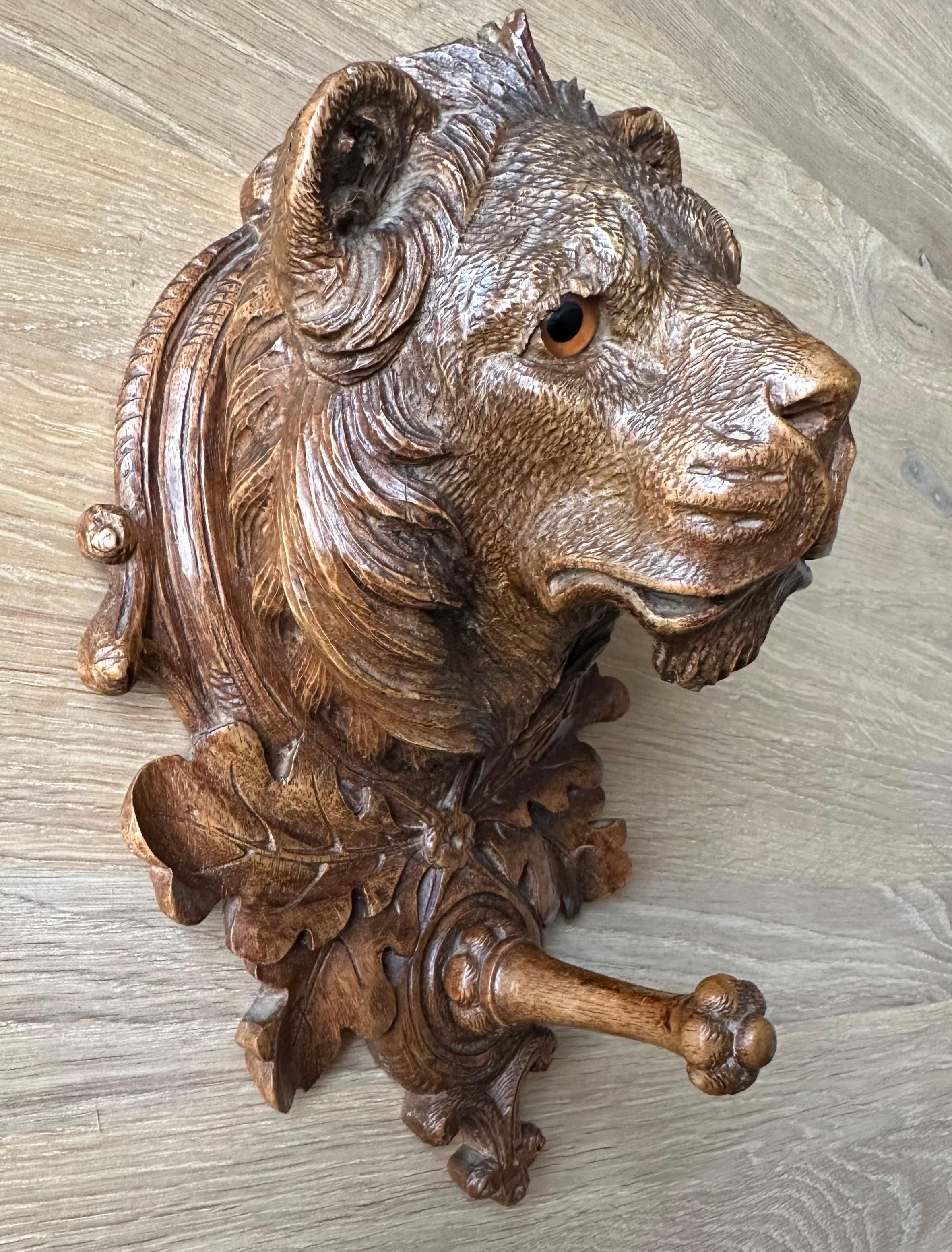 Antique Black Forest Wall Coat Rack with Carved Nutwood Lion Sculpture and Hook 13