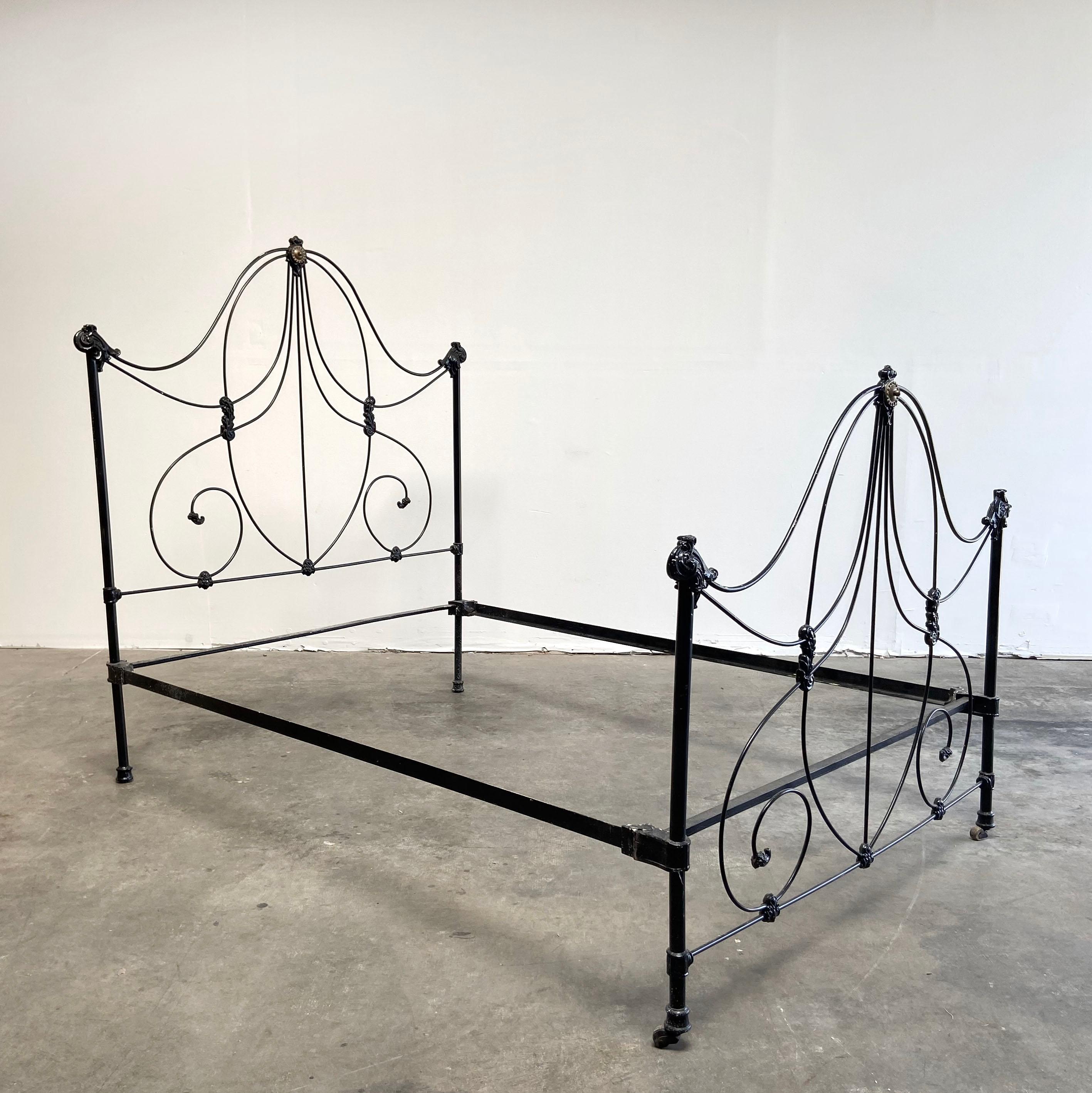antique black metal bed frame